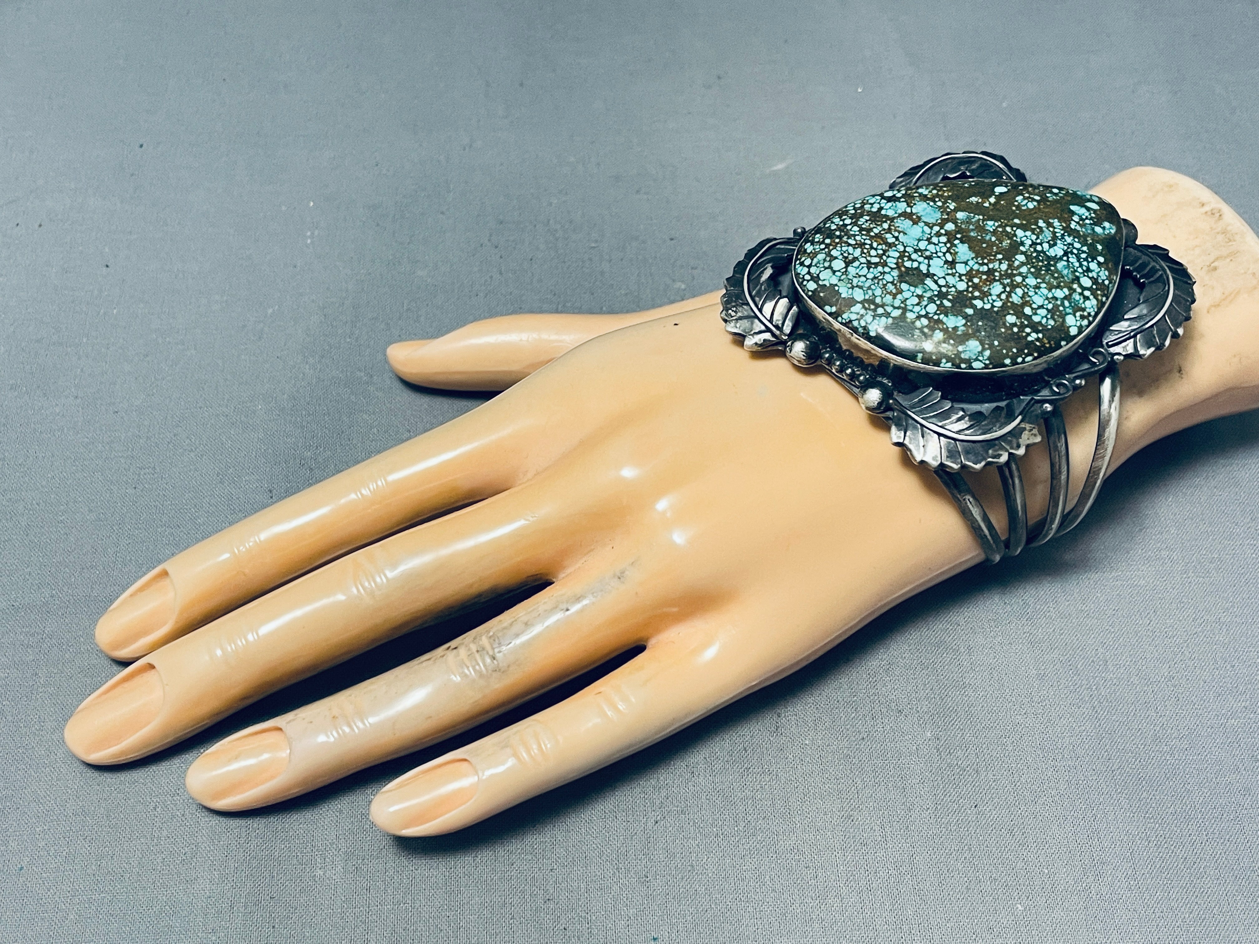 110g Wowza Vintage Navajo Spiderweb Turquoise Sterling Silver Bracelet - Handmade Native American Jewelry for Boho Fashion & Gift Giving