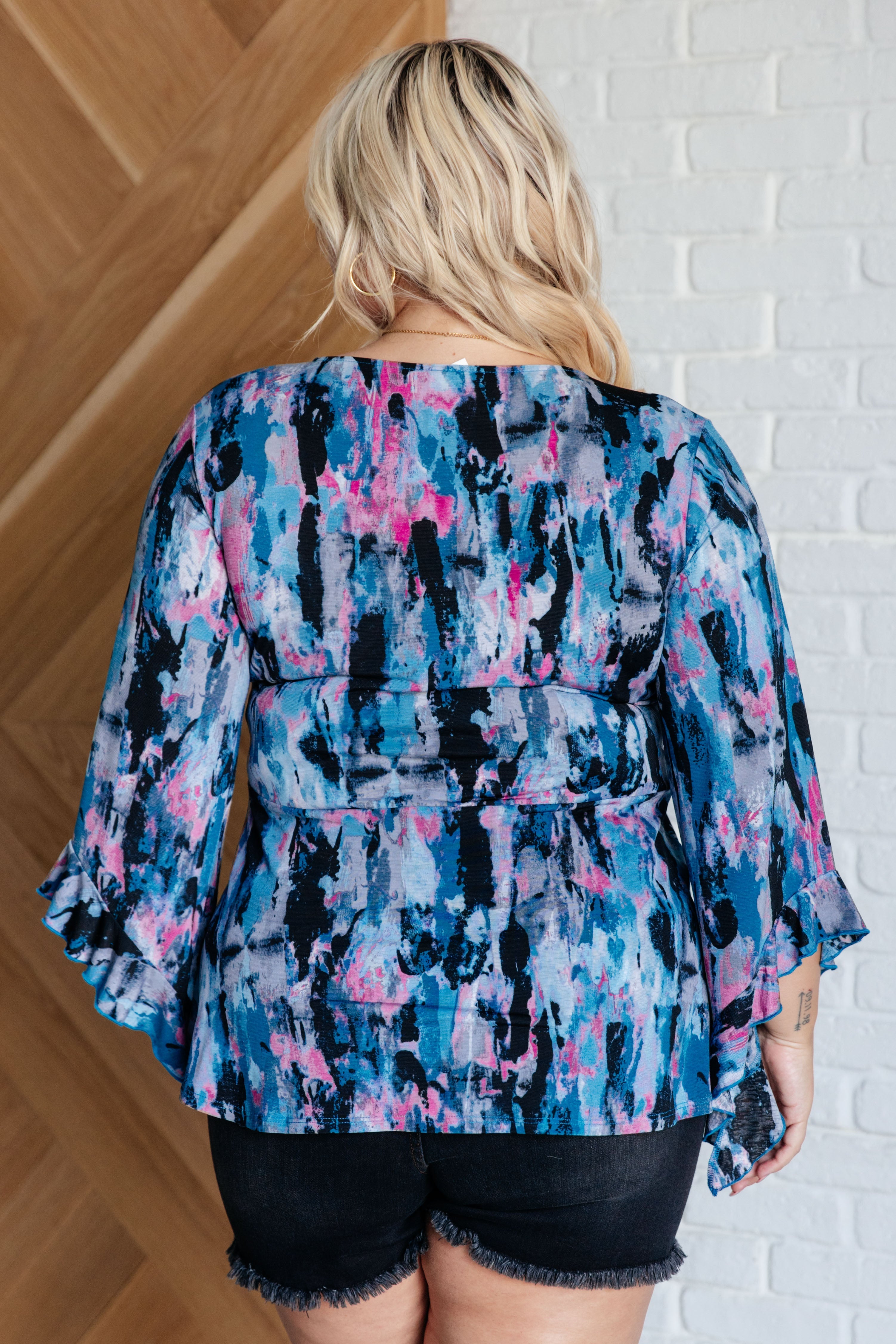 Stylish Abstract Magenta Angel Sleeve Top for Women - Perfect for Casual Outings, Date Nights & Summer Fashion