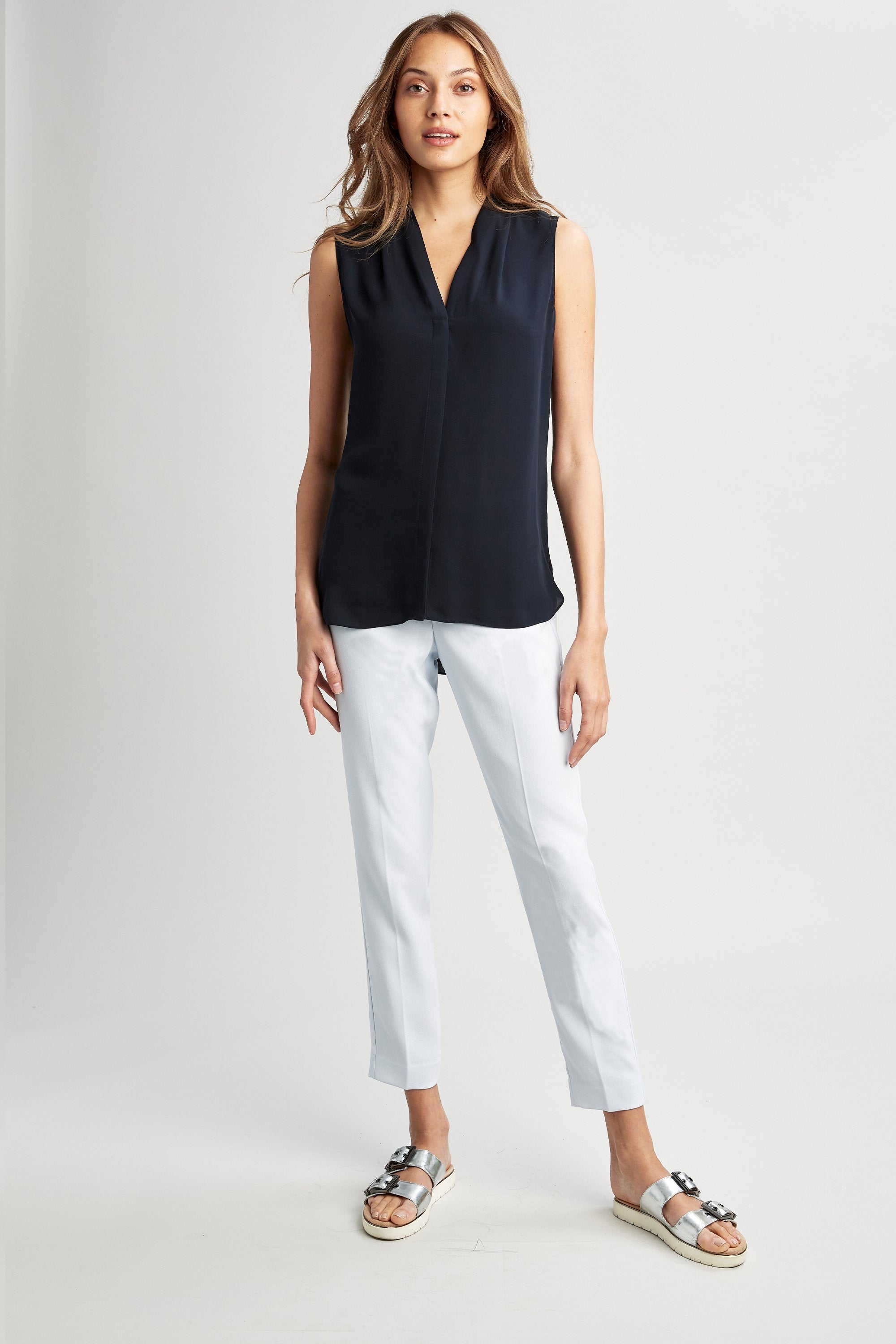 Stylish Ginny Shirt 2 for Women - Trendy Casual Blouse for Everyday Wear - Perfect for Office, Dating & Weekend Outings