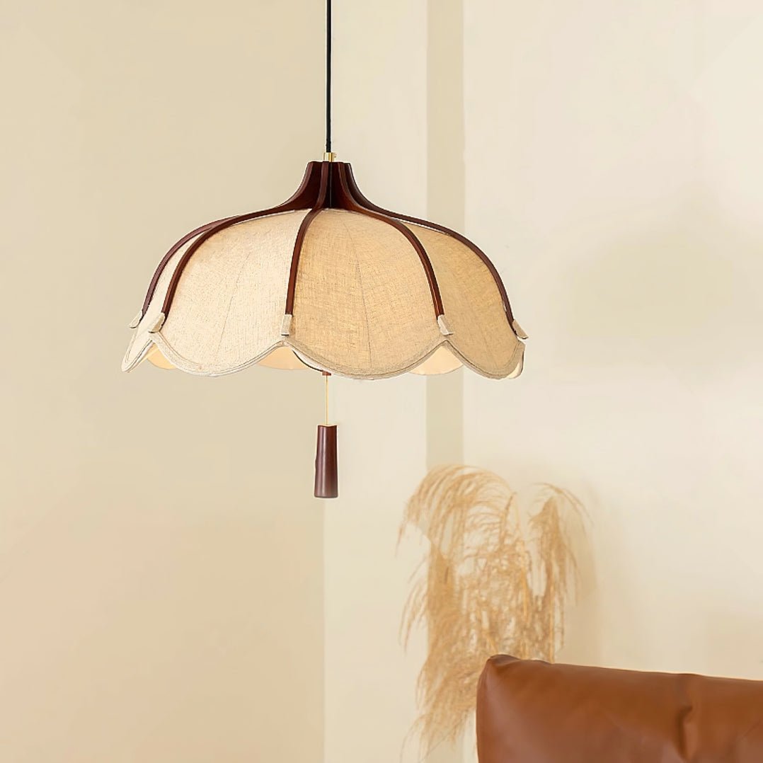 Evelyn Pendant Lamp - Modern Hanging Light Fixture for Dining Room, Kitchen Island & Bedroom - Elegant Glass Ceiling Light with Adjustable Cord