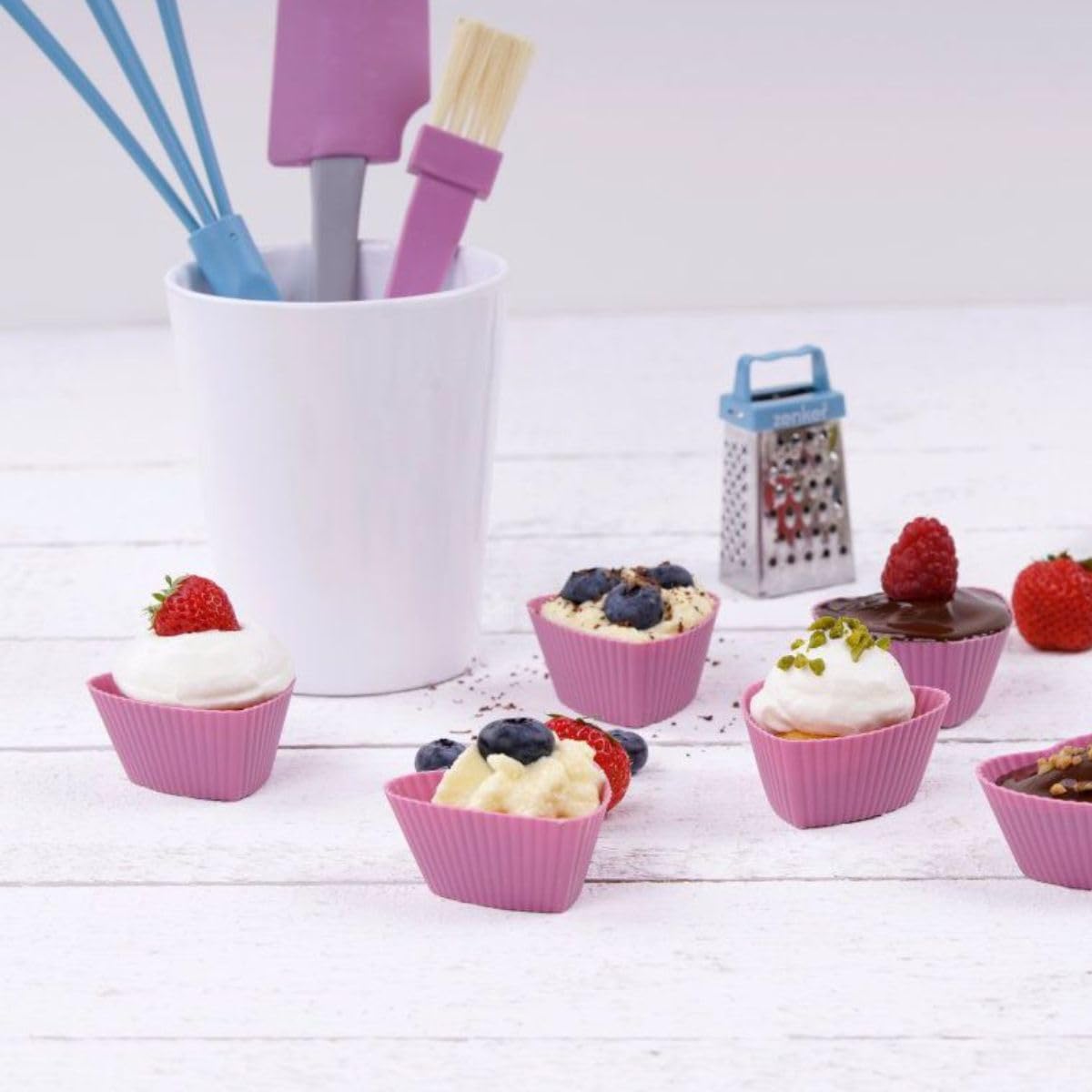 27195 Premium Silicone Baking Brush 18cm - Non-Stick Pastry Brush for Cakes, Cookies & Candy Making - Ideal for Bakers & Home Chefs