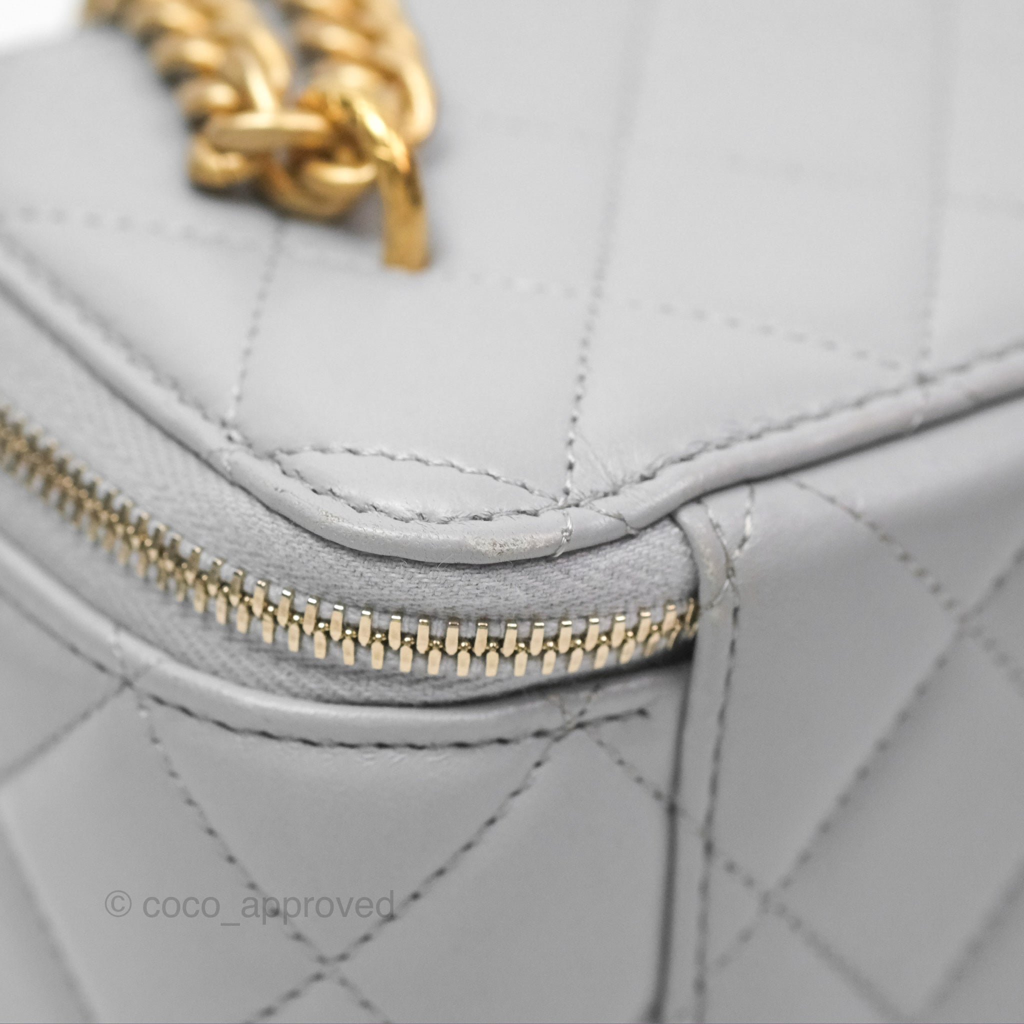Chanel Adjustable Chain Grey Lambskin Vanity Bag with Aged Gold Hardware - Perfect for Evening Events & Luxury Fashion Accessories
