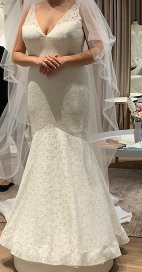 Pronovias Mosaico Wedding Dress - Elegant Lace Bridal Gown for Bride - Perfect for Church Ceremony, Beach Wedding & Formal Reception