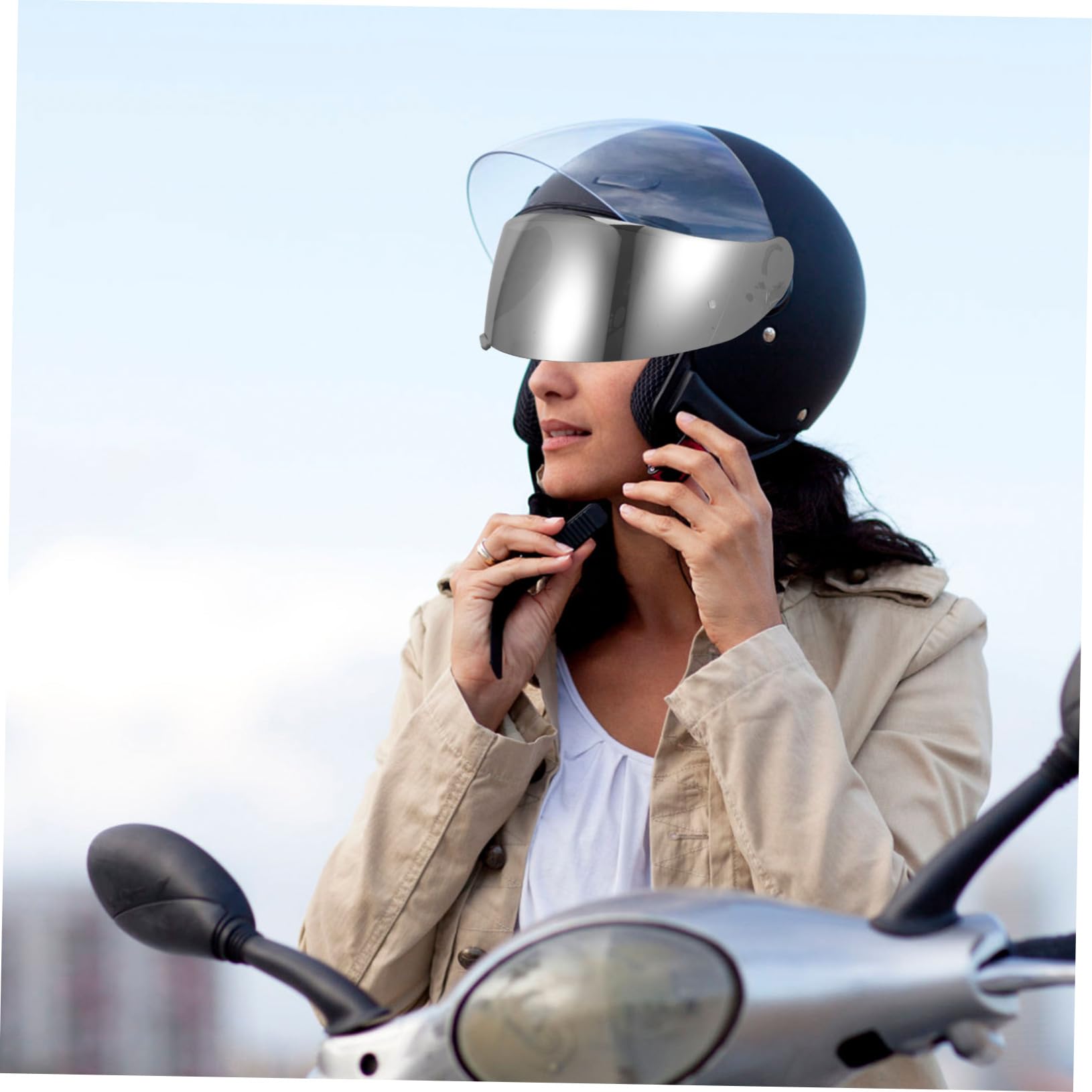Windproof Motorcycle Helmet Visor - Durable Lens for Riding Protection