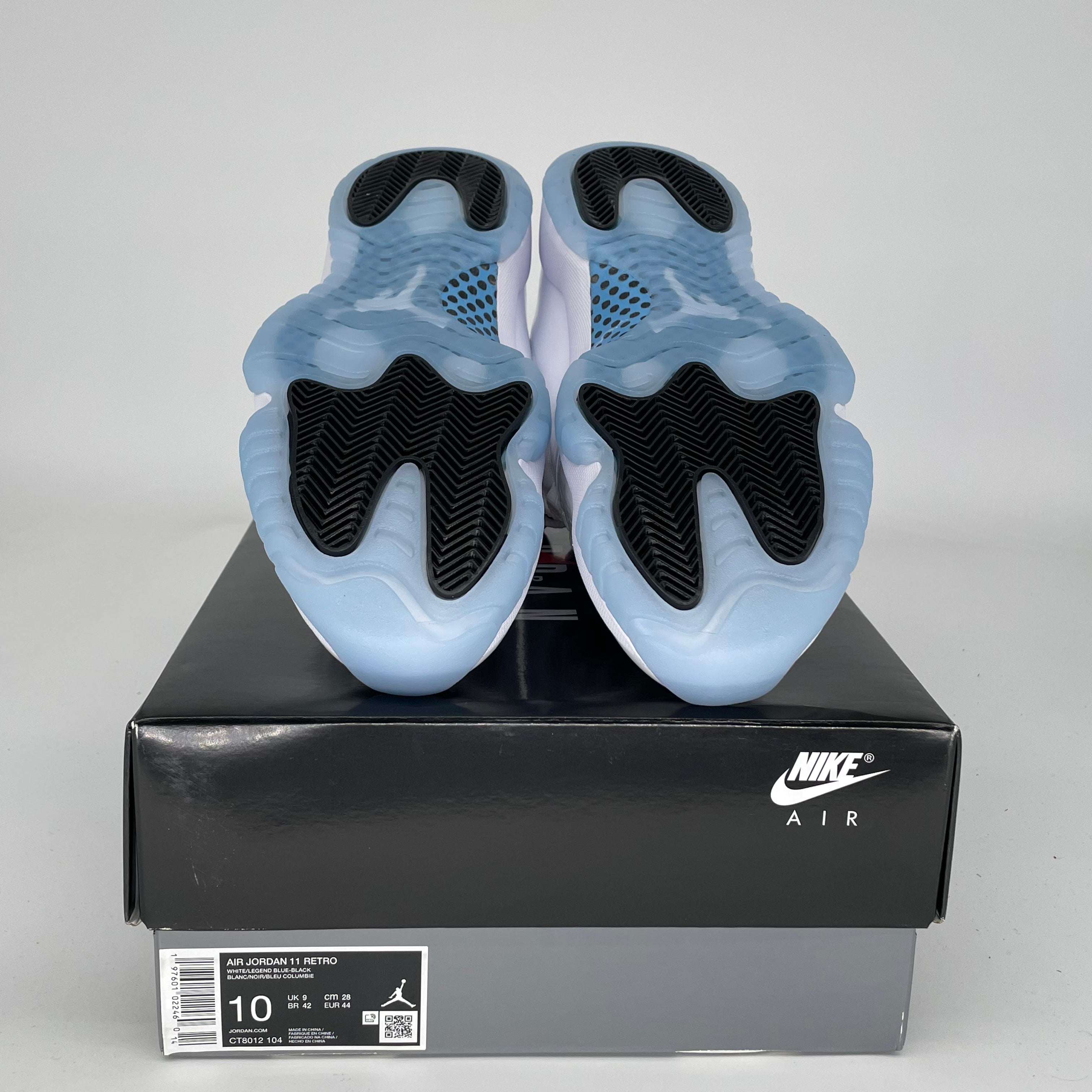 AIR JORDAN 11 LEGEND BLUE Men's Basketball Shoes Size 10 - Retro Style, High Performance Sneakers for Sports & Casual Wear | Perfect for Basketball Games, Gym Workouts and Street Fashion