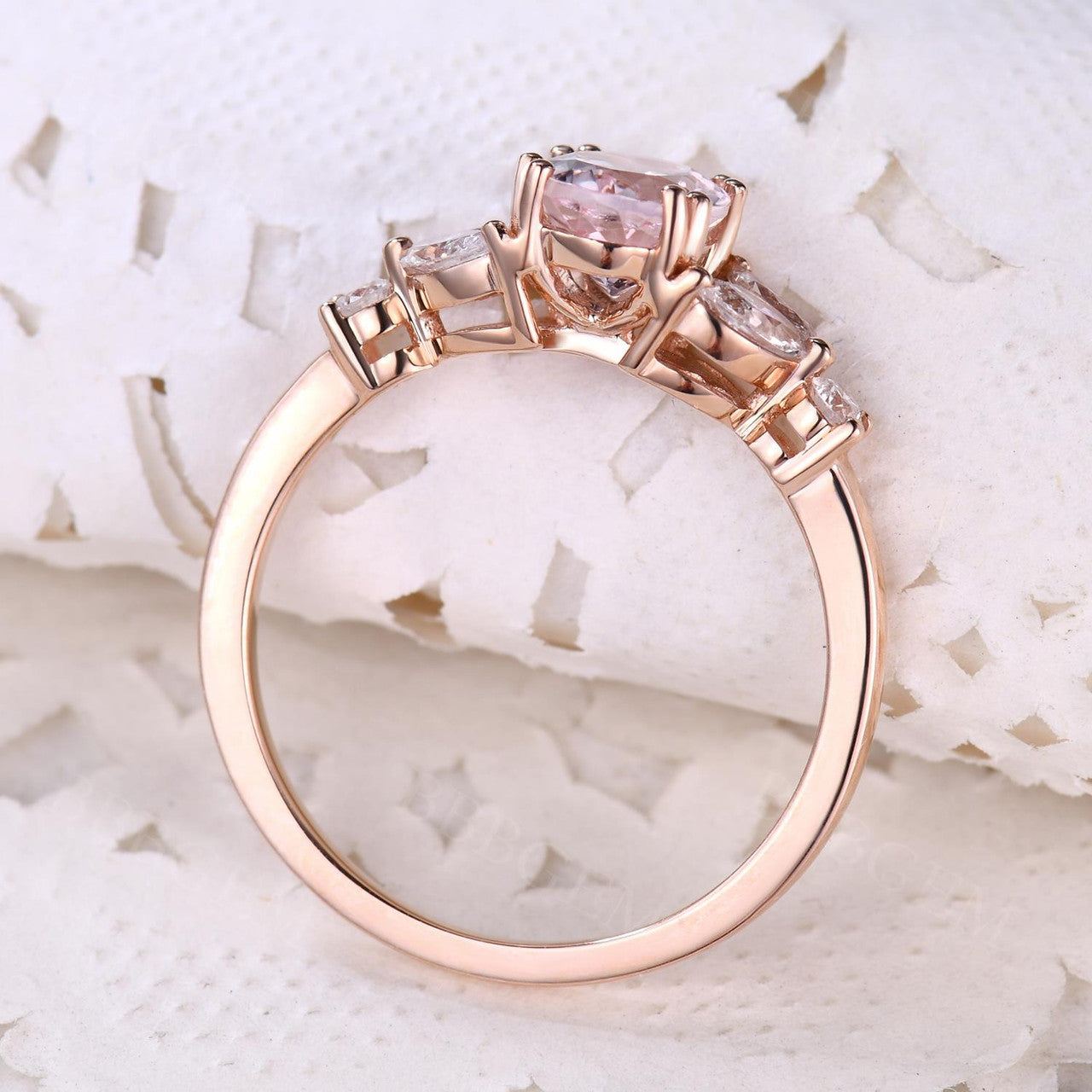 1CT Oval Cut Natural Rose Quartz Engagement Ring in Rose Gold - Perfect for Proposals, Anniversaries & Romantic Gifts