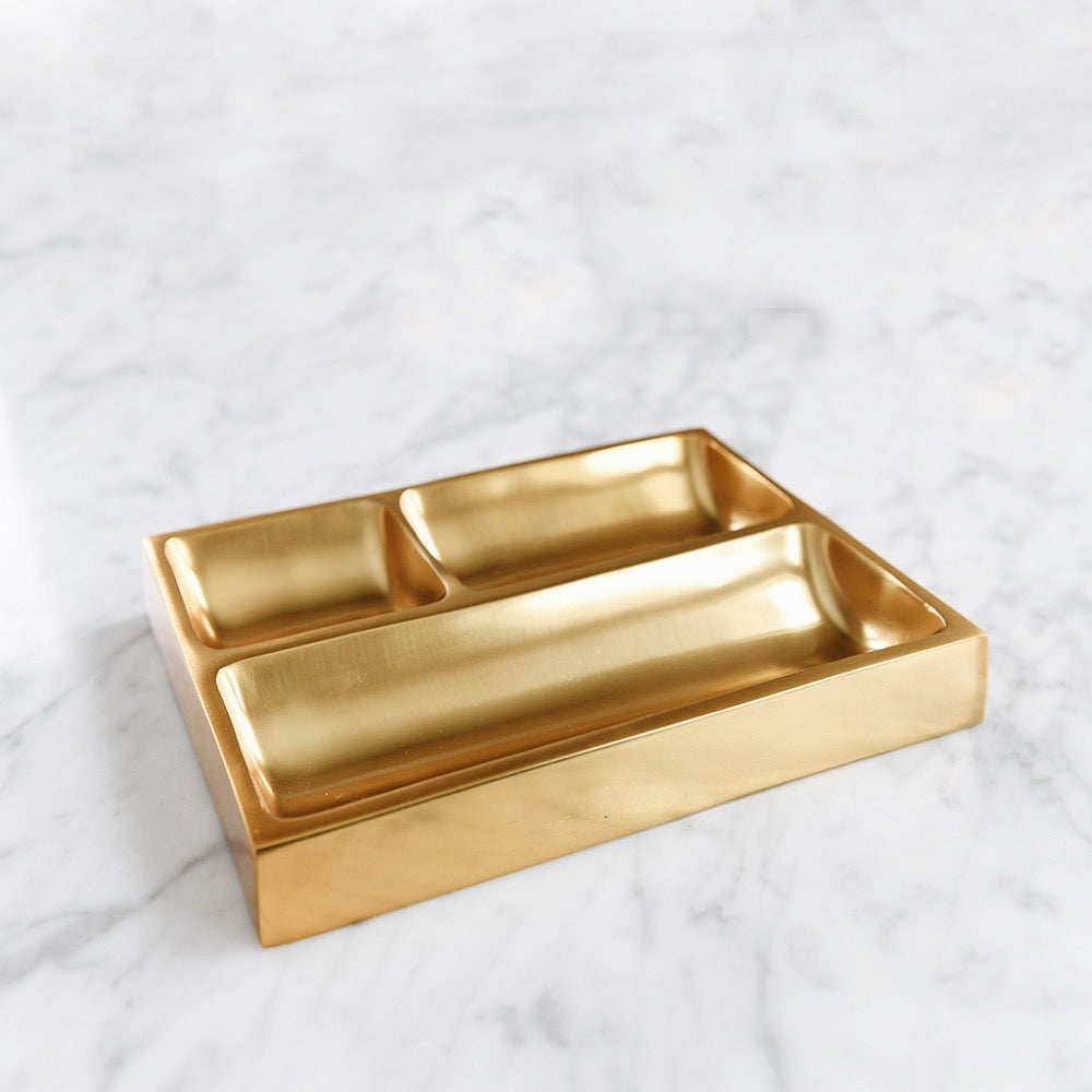 Premium Brass Desk Catchall Tray - Elegant Organizer for Keys, Coins & Jewelry - Perfect for Office, Home & Vanity Decor