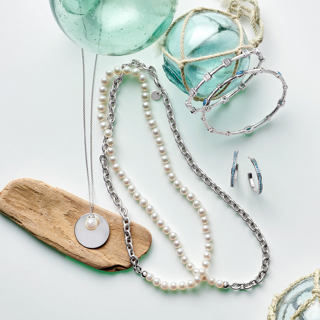 Exquisite Pearl & Diamond Silver Disc Necklace for Women - Elegant Layering Jewelry for Weddings, Parties & Everyday Wear
