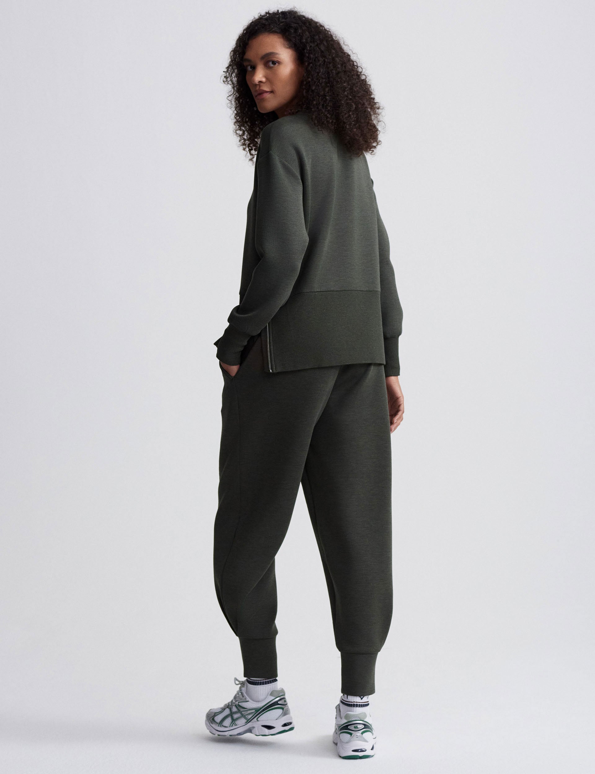 Relaxed Fit Casual Pants for Women - 27.5