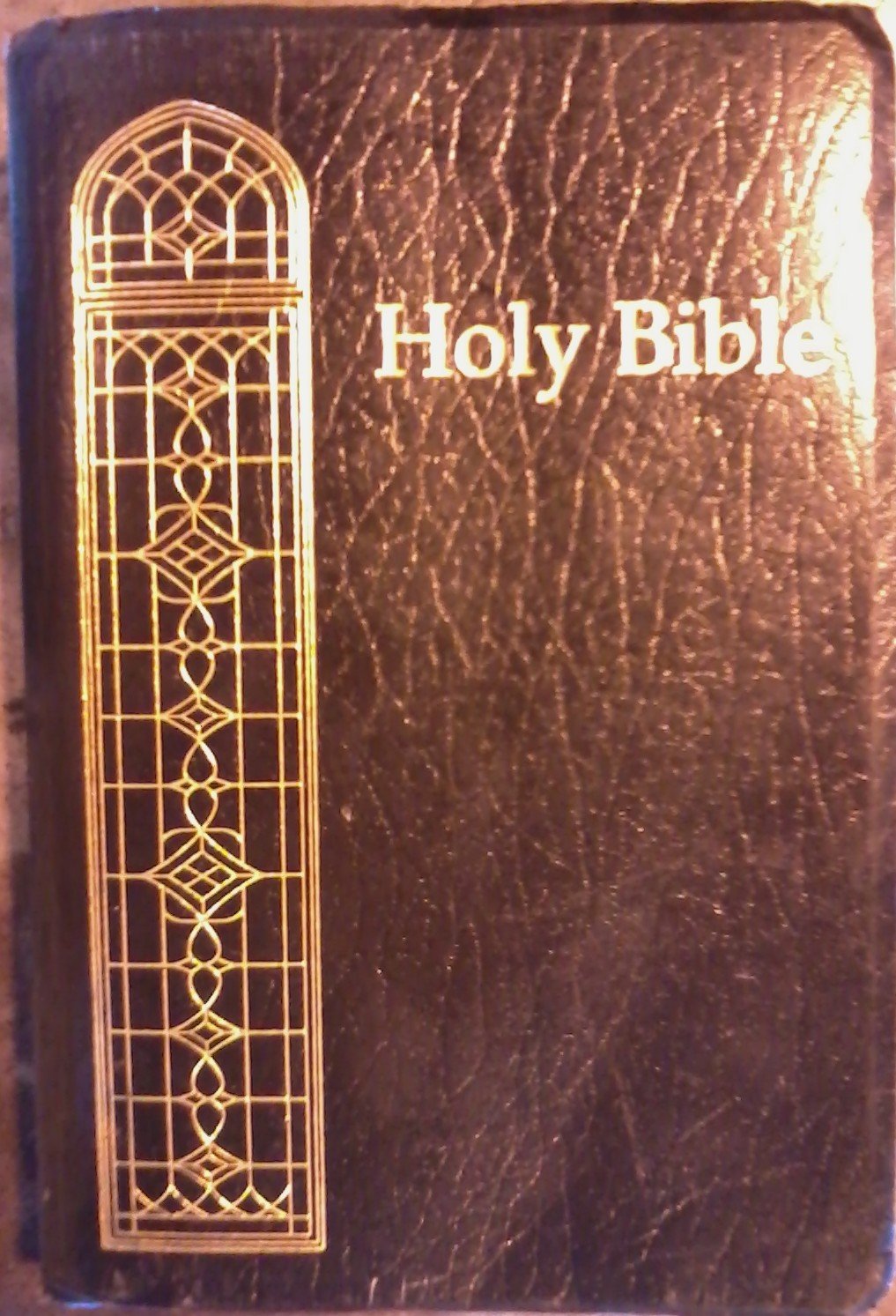 King James Version Holy Bible - Giant Print Reference Edition with Read-Along References, Study Aids, Concordance & Maps | Old & New Testaments in Black Imitation Leather | Perfect for Church, Bible Study & Personal Devotion