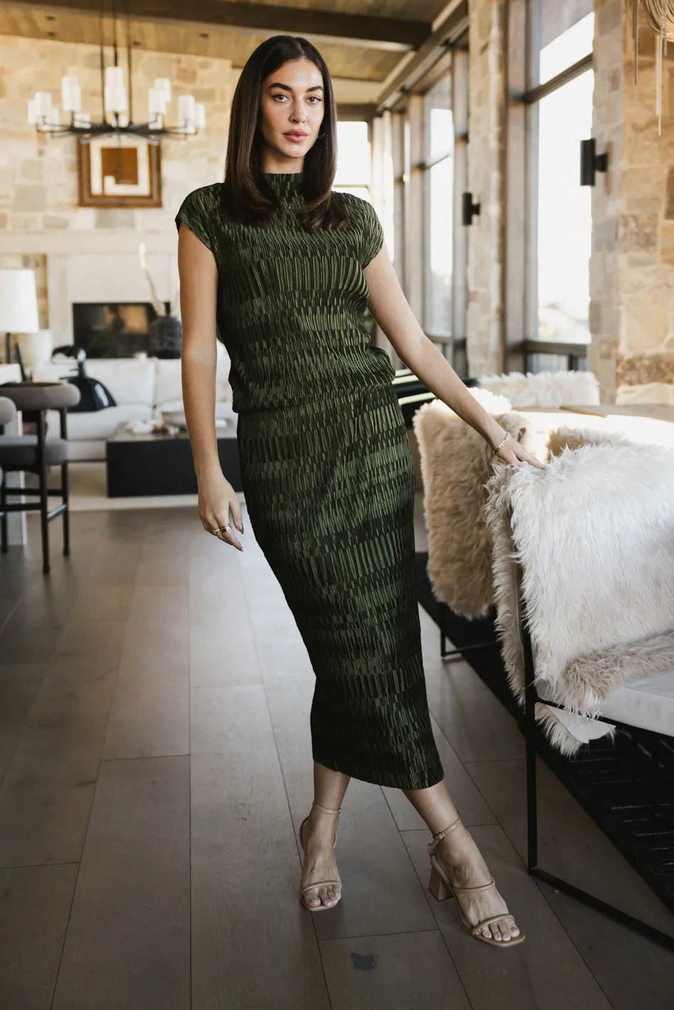 Dream Textured Top in Dark Moss - Women's Boho Chic Blouse for Casual & Evening Wear - FINAL SALE