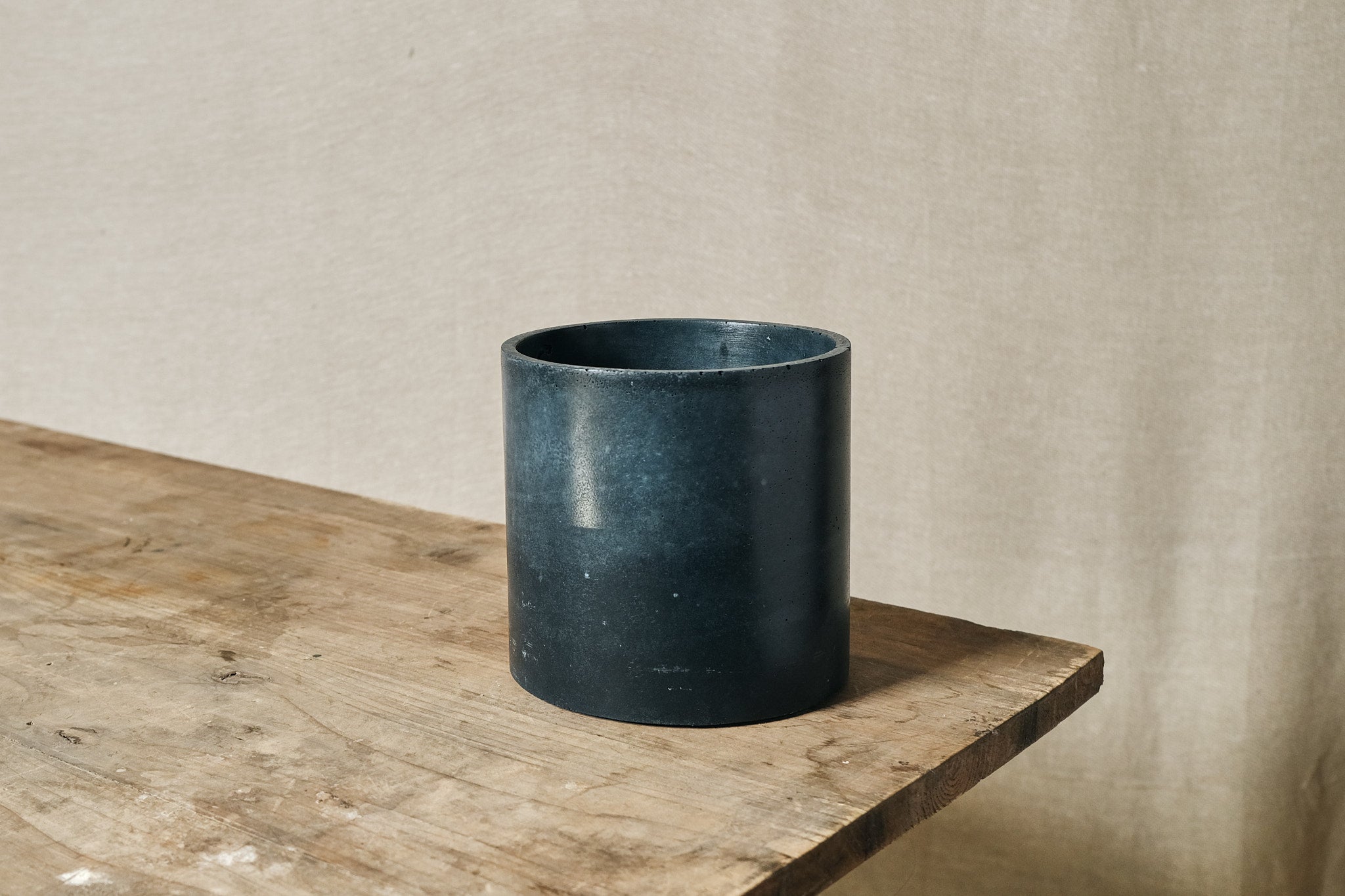 Handmade Navy Blue Concrete Planter - 12.5cm Diameter - Modern Succulent & Cactus Pot for Home, Office, and Garden Decor