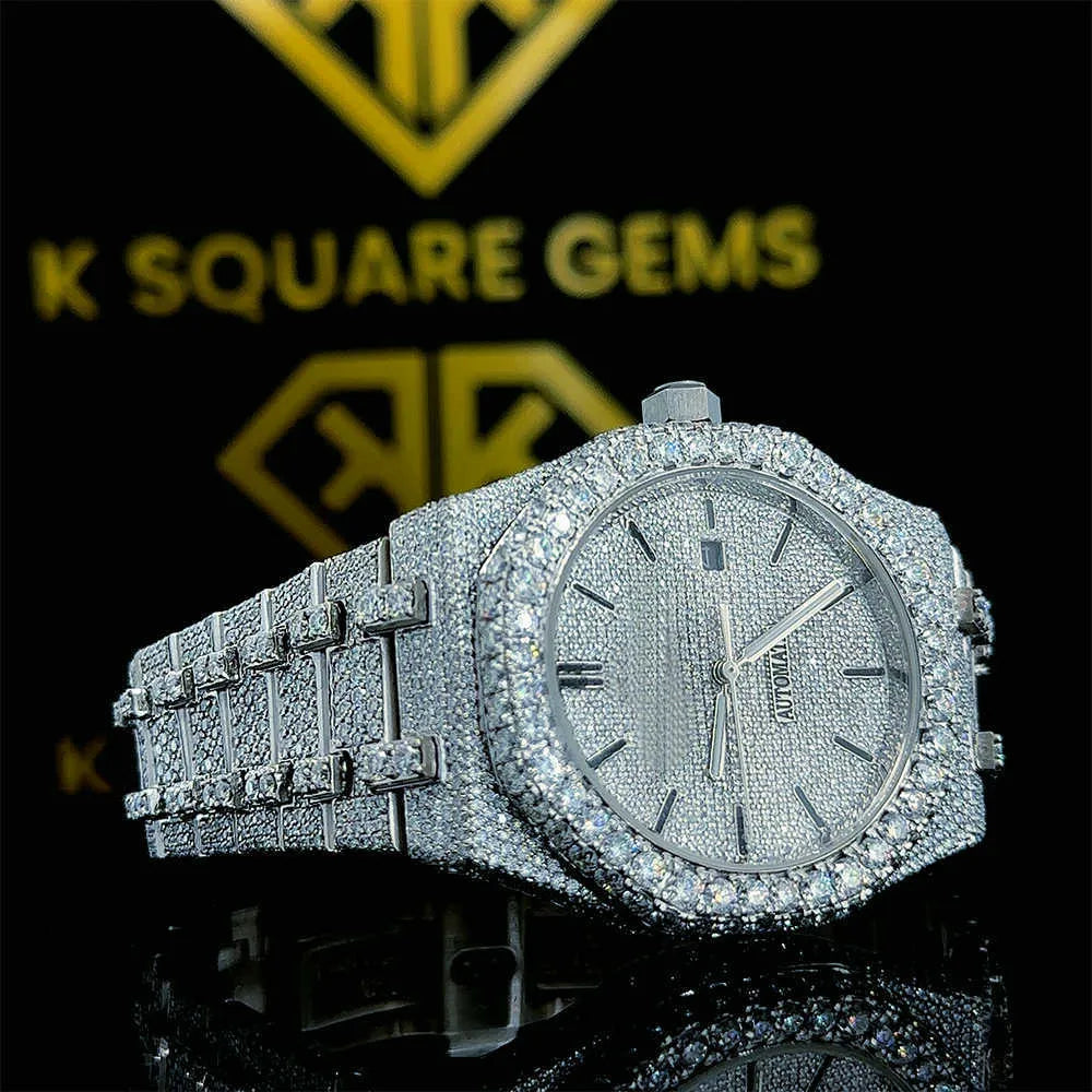 Luxury Iced Out Diamond Moissanite Silver Watch for Men & Women - Perfect for Parties, Weddings & Special Occasions