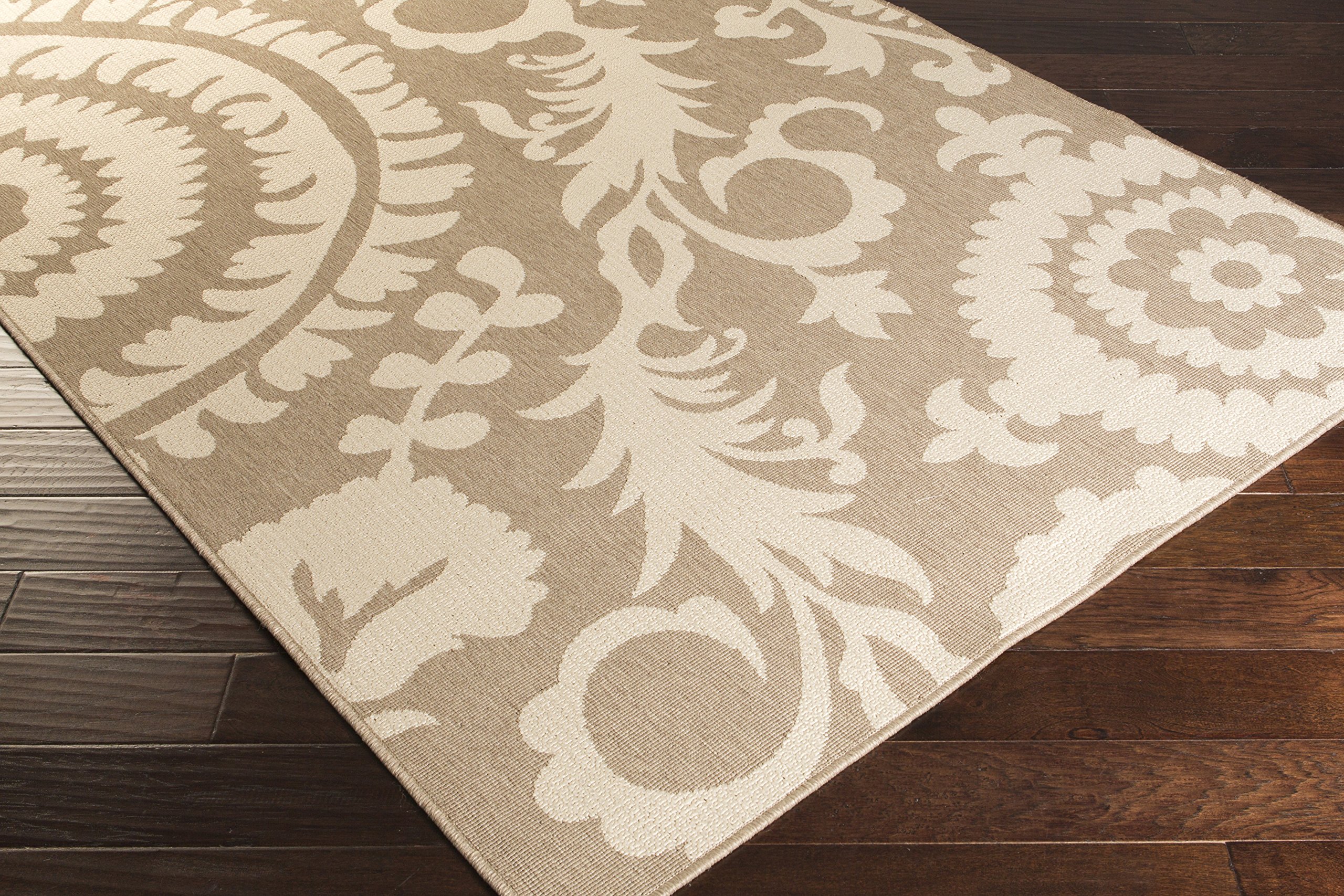 Premium Alysia Beige and Cream Indoor/Outdoor Round Area Rug 8'9