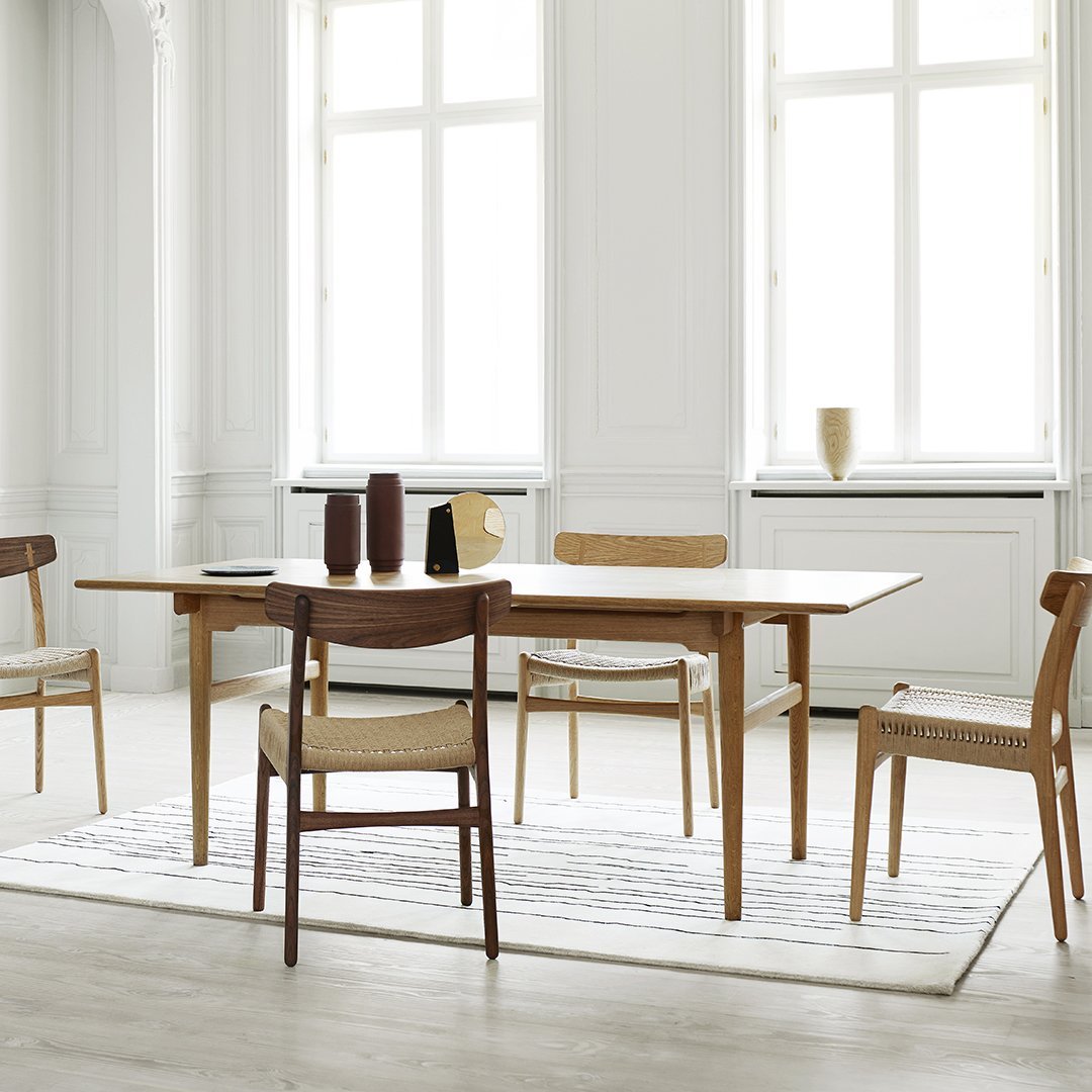 Ch327 Dining Table by Hans Wegner - Mid-Century Modern Solid Wood Dining Table for Home & Restaurant Use