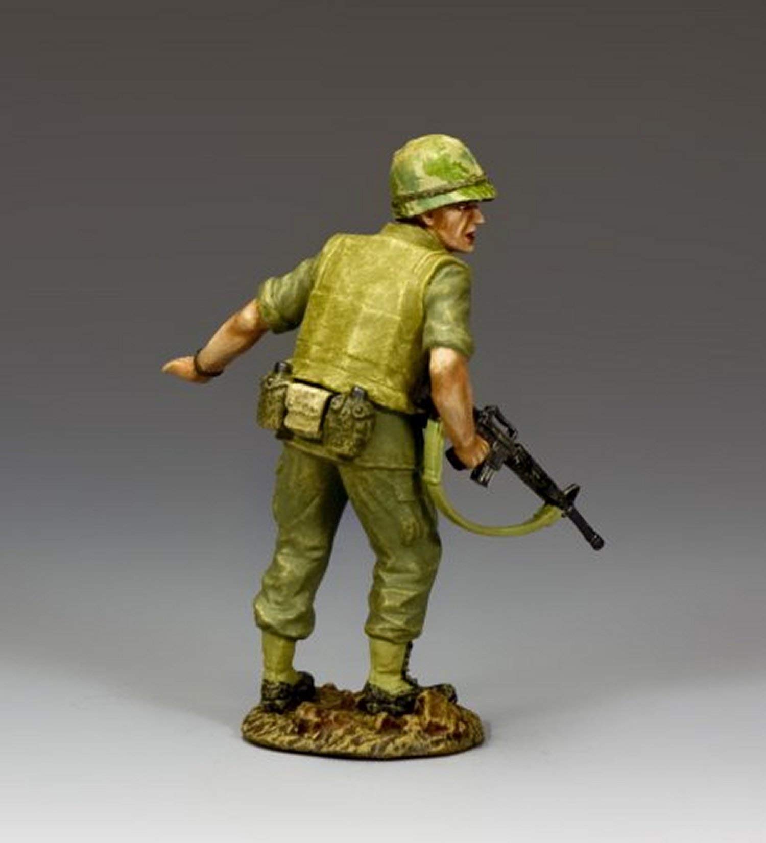 King and Country VN044-KC Vietnam War Military Figure - Authentic Collectible for History Enthusiasts | Perfect for Dioramas, Displays & Gifts