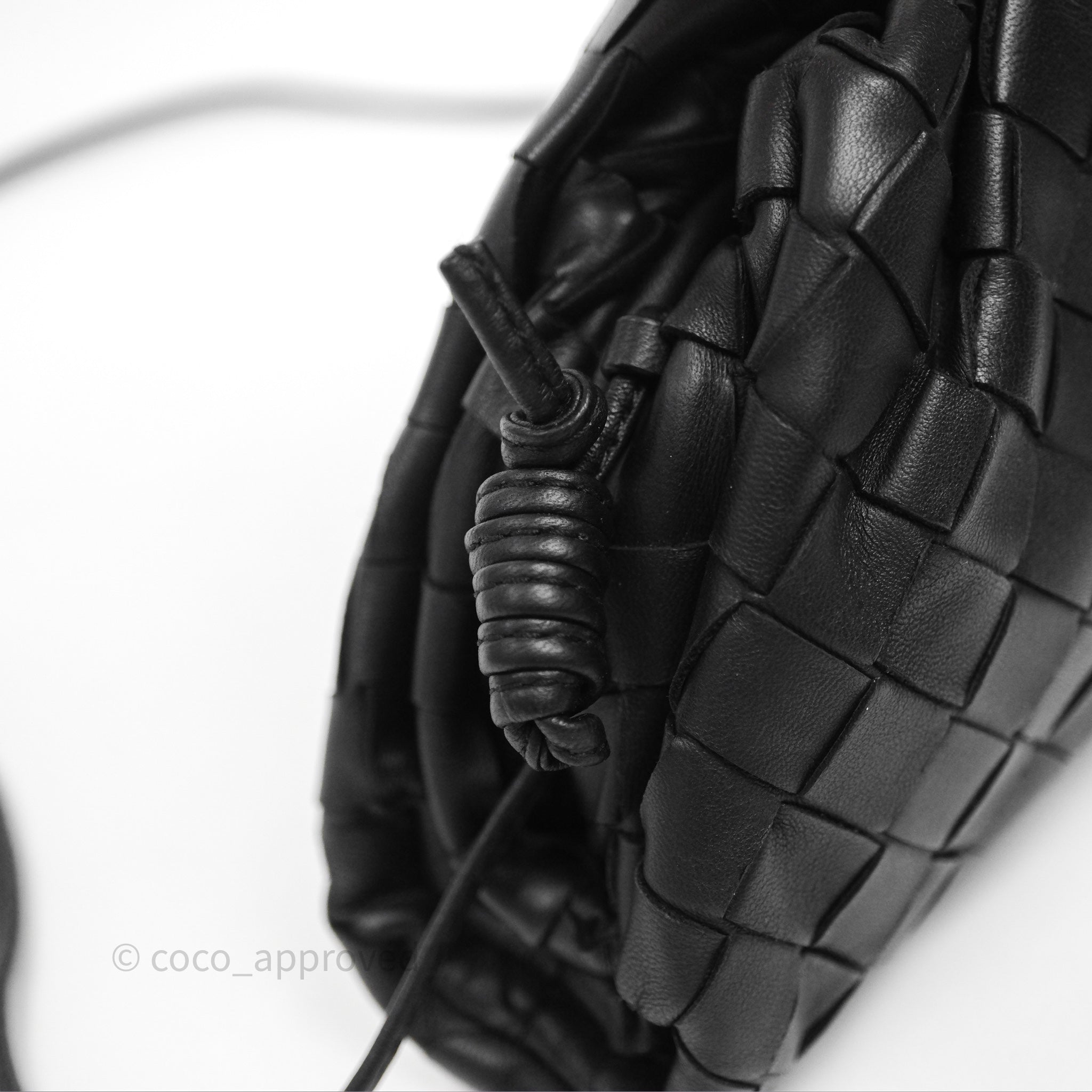 Bottega Veneta Mini Pouch Bag in Black Intrecciato Calfskin Leather - Perfect for Evening Events & Luxury Gift Giving