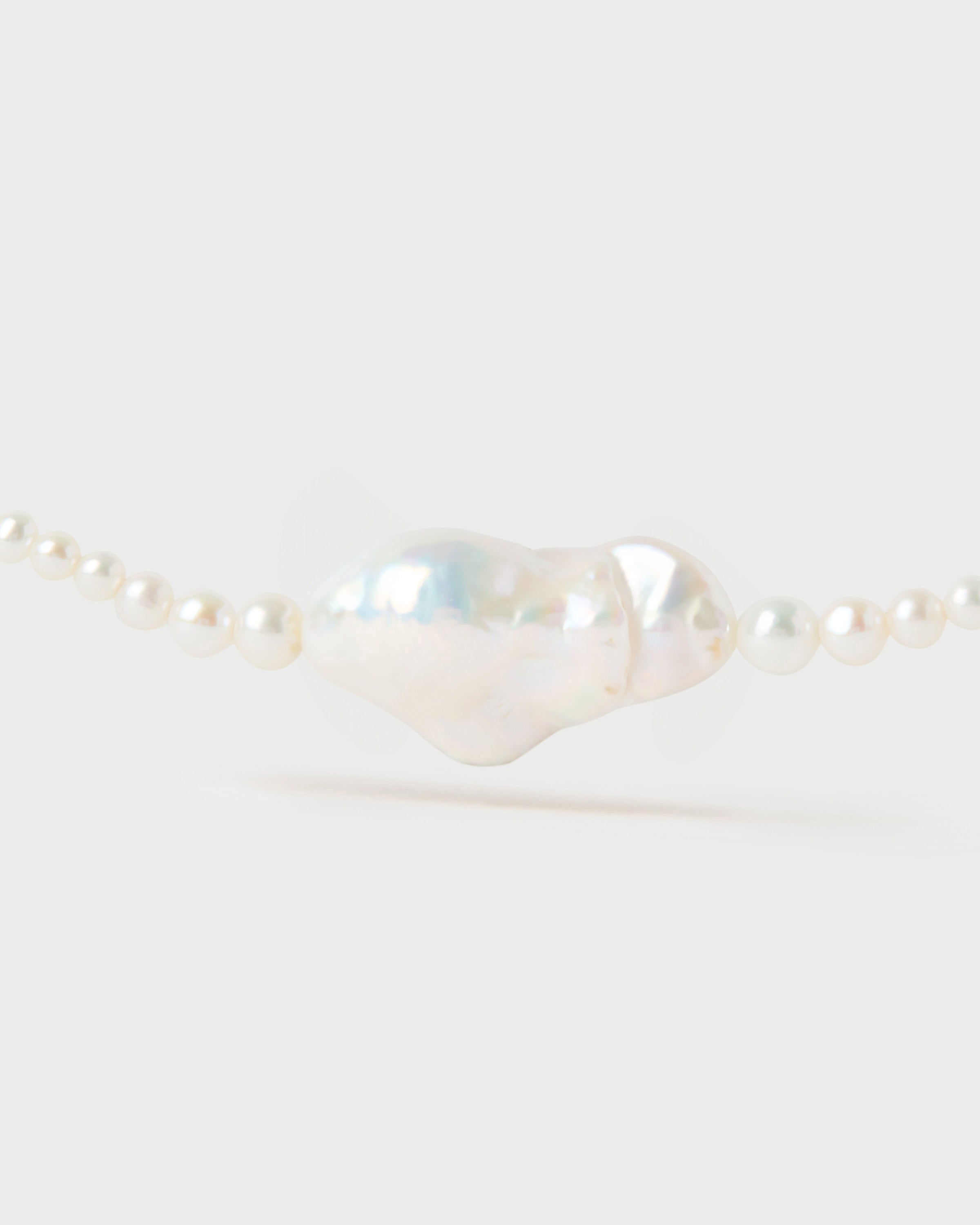 La Perla Necklace for Women - Elegant Pearl Jewelry Gift for Her - Perfect for Weddings, Anniversaries & Special Occasions