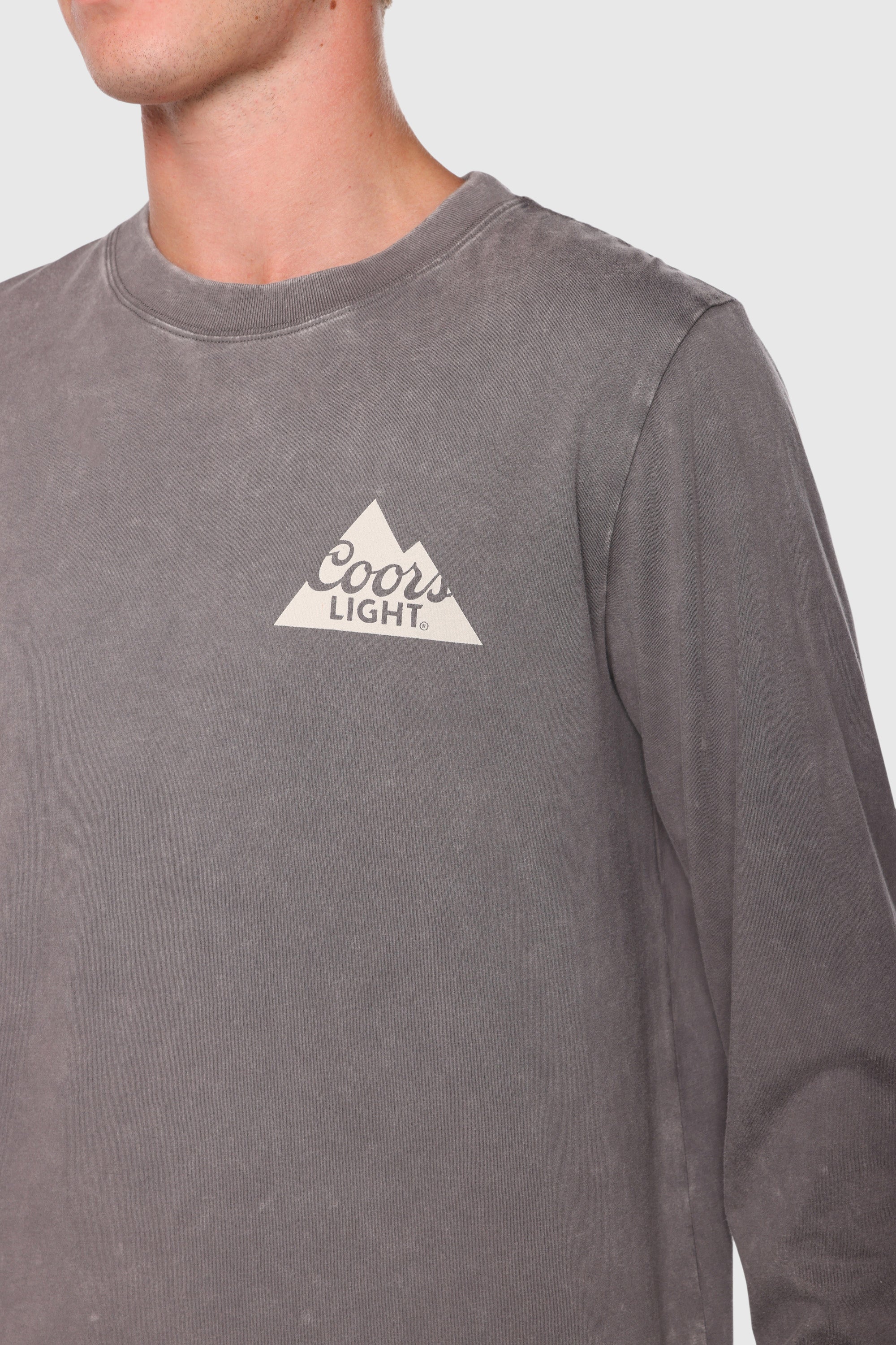 Coors Long Sleeve T-Shirt for Men - Comfortable Cotton Crewneck Casual Shirt - Perfect for Outdoor Activities, Work & Everyday Wear
