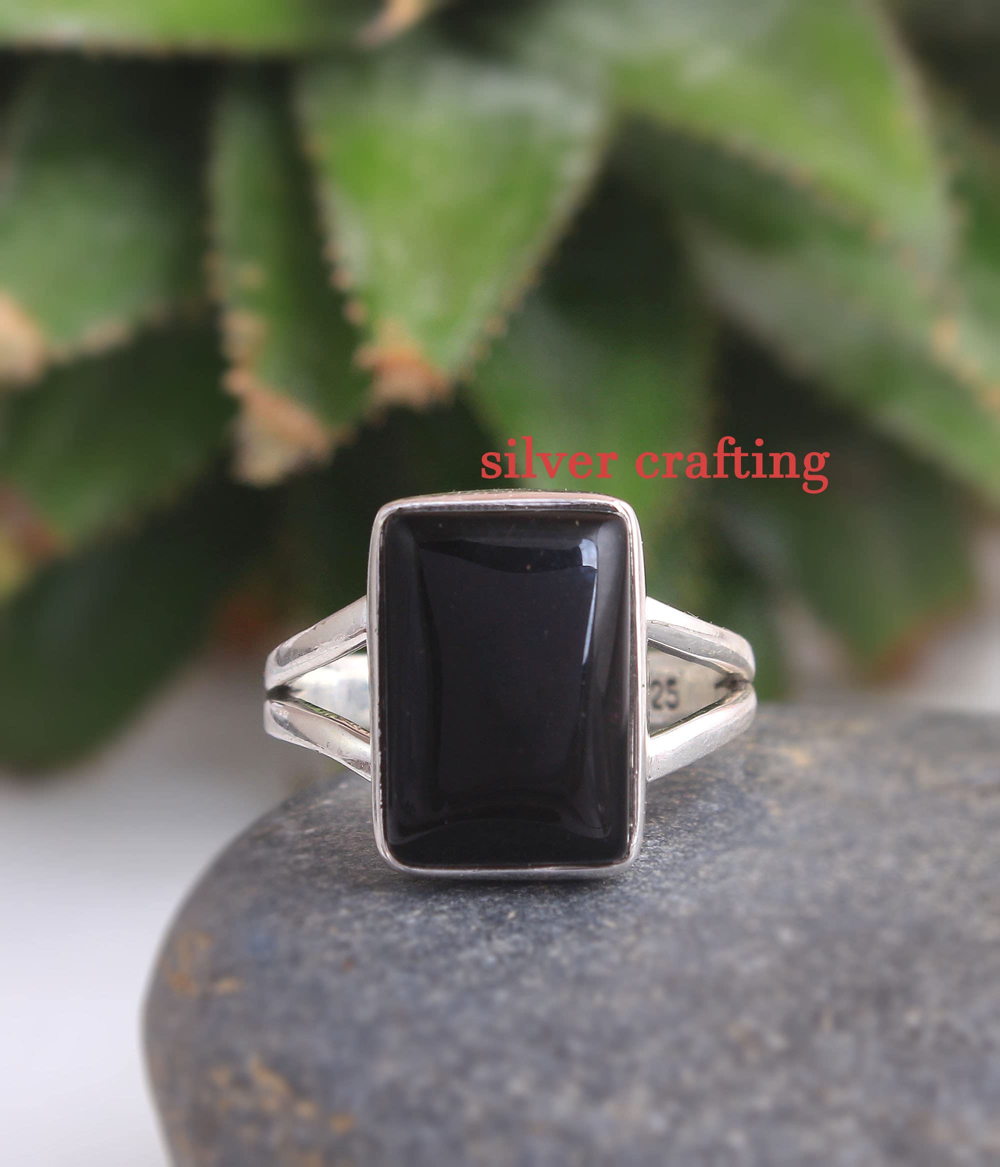 Black Onyx Gemstone Ring for Women - 925 Sterling Silver Adjustable Size 8.5 - Elegant Gothic Jewelry for Evening Parties & Special Occasions