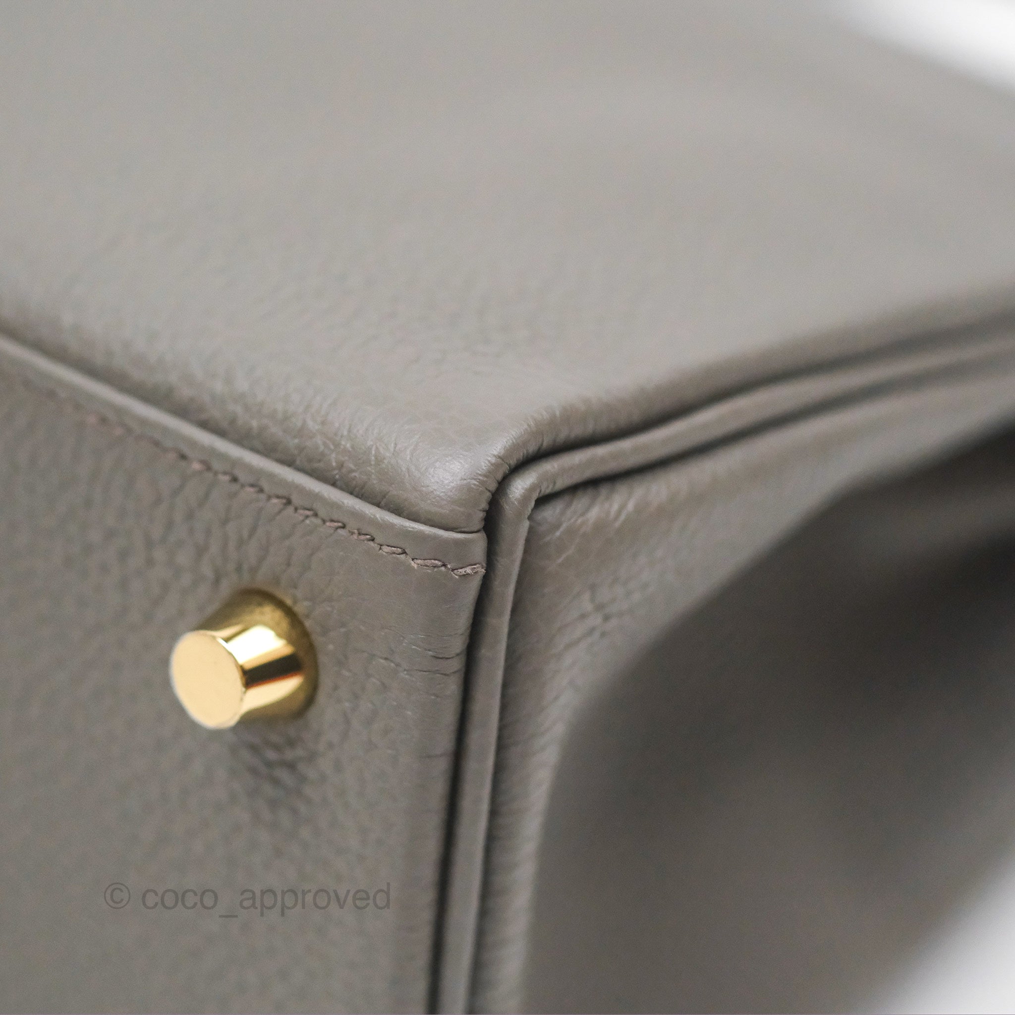 Authentic Hermès Kelly 25 Retourne Bag in Gris Etain (8F) Togo Leather with Gold Hardware - Luxury Handbag for Women | Perfect for Work, Travel & Special Occasions