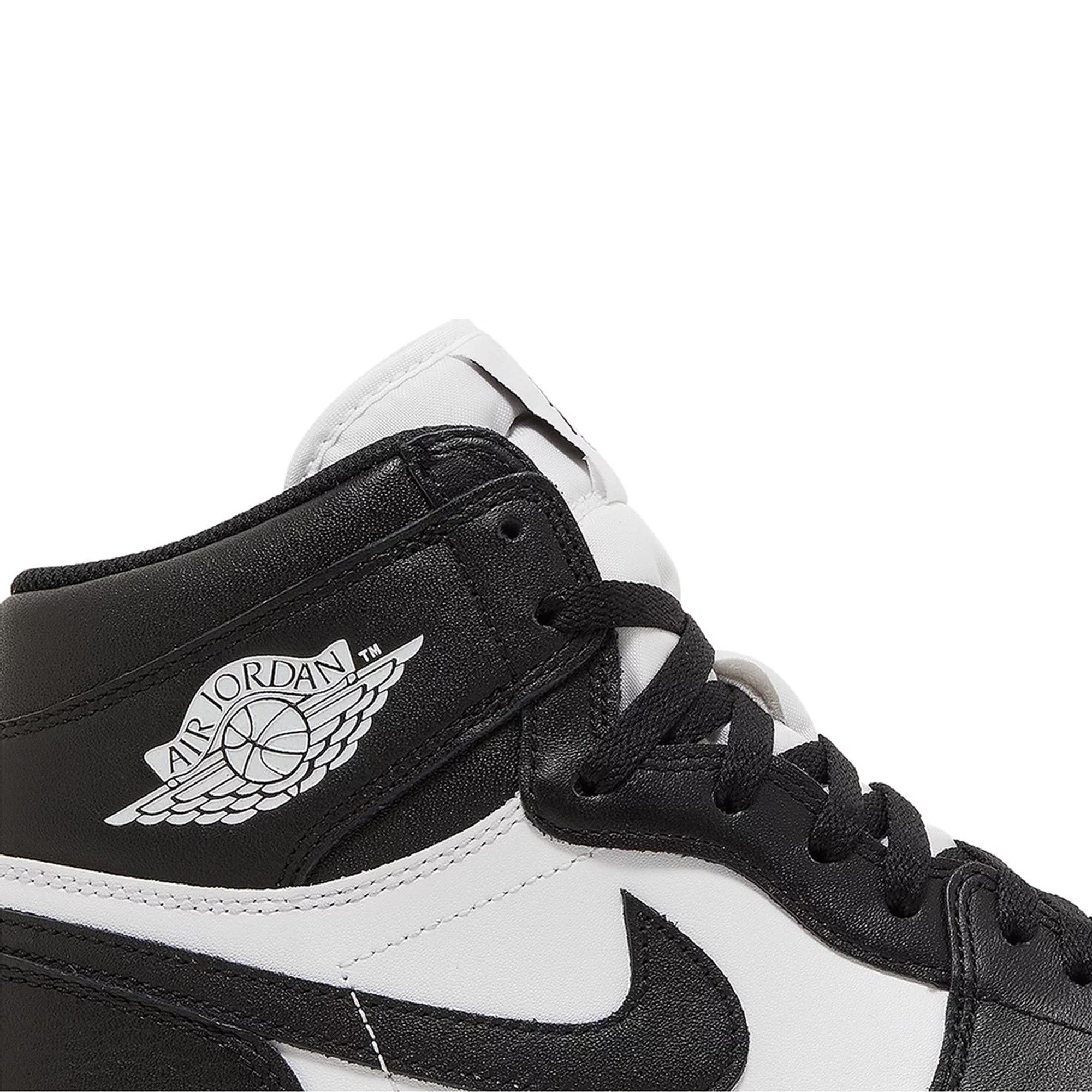 Air Jordan 1 Retro High Golf Shoes 'Black White' - Men's Basketball Sneakers for Golf & Streetwear (2023 Release) - Perfect for Golf Courses, Casual Wear & Sneaker Collectors