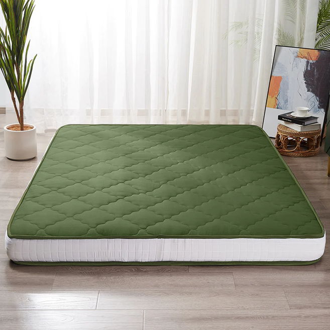 MAXYOYO Padded Japanese Floor Mattress - Green Foldable Roll Up Futon Mattress for Bedroom, Guest Room & Travel | Comfortable Floor Sleeping & Lounging