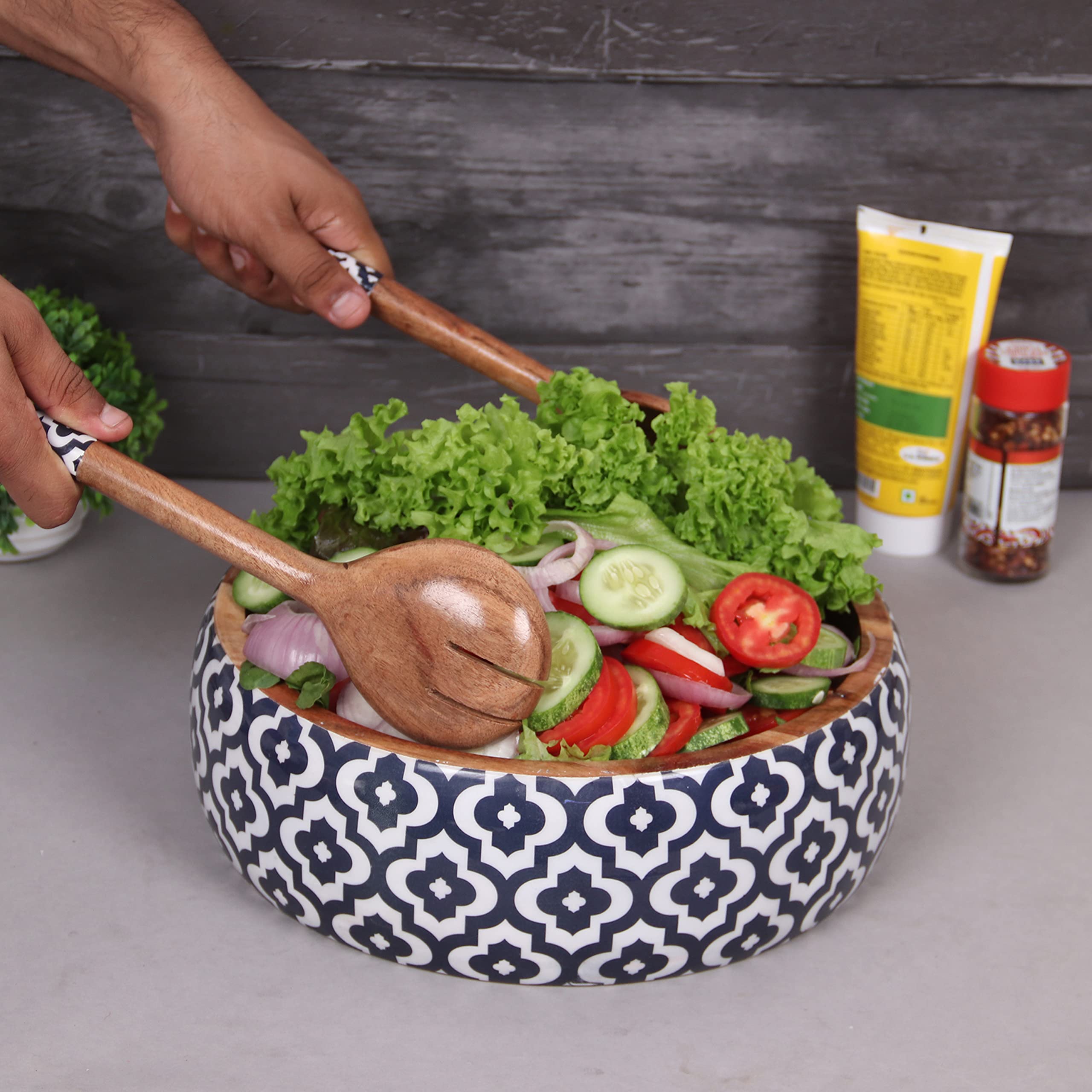 Large Salad Bowl with Servers - 12x4