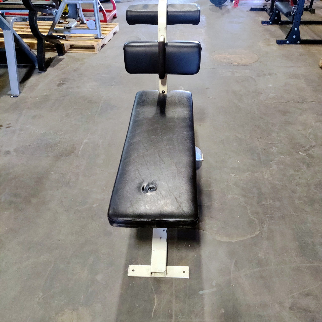 Cybex Adjustable Ab Decline Bench for Home Gym - Adjustable Weight Bench for Core Workouts, Sit-Ups & Ab Exercises - Perfect for Strength Training & Fitness Enthusiasts