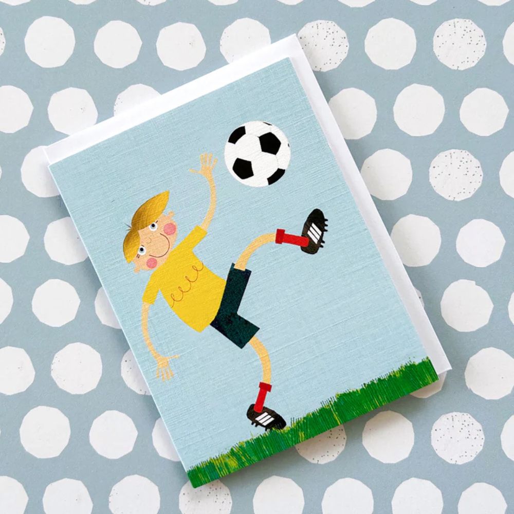 Funny Footballer Birthday Card - Perfect Gift for Soccer Lovers & Players - Great for Birthdays, Team Celebrations & Fan Appreciation