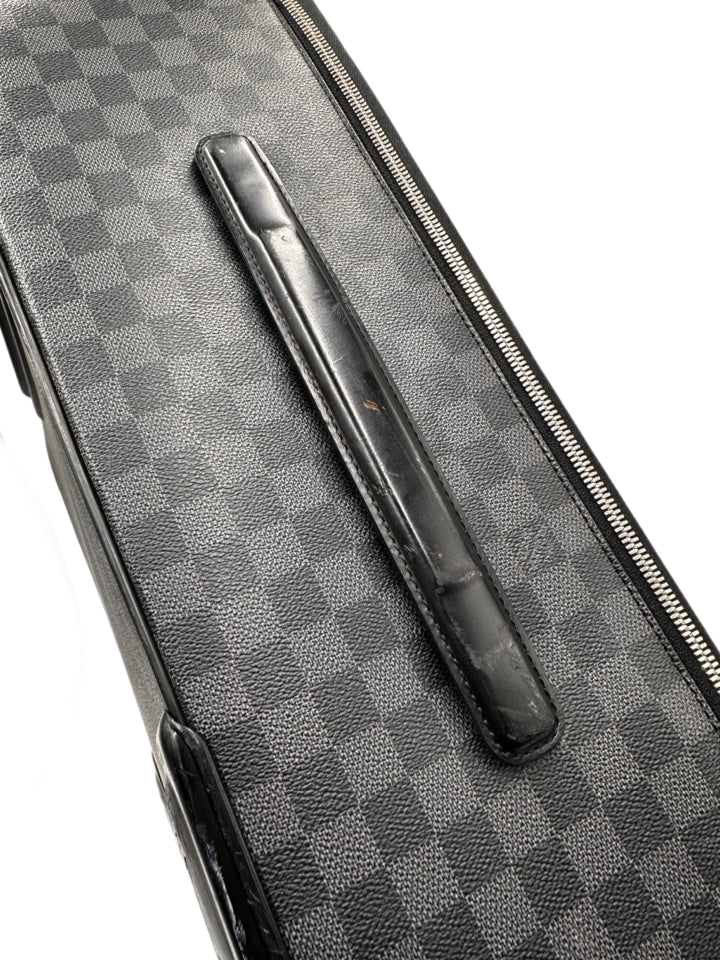 Louis Vuitton Damier Graphite Pegase Business Suitcase - Premium Carry-On Luggage for Business Travel & Executive Trips - Durable & Stylish Men's Travel Bag for Airplane & Office Use