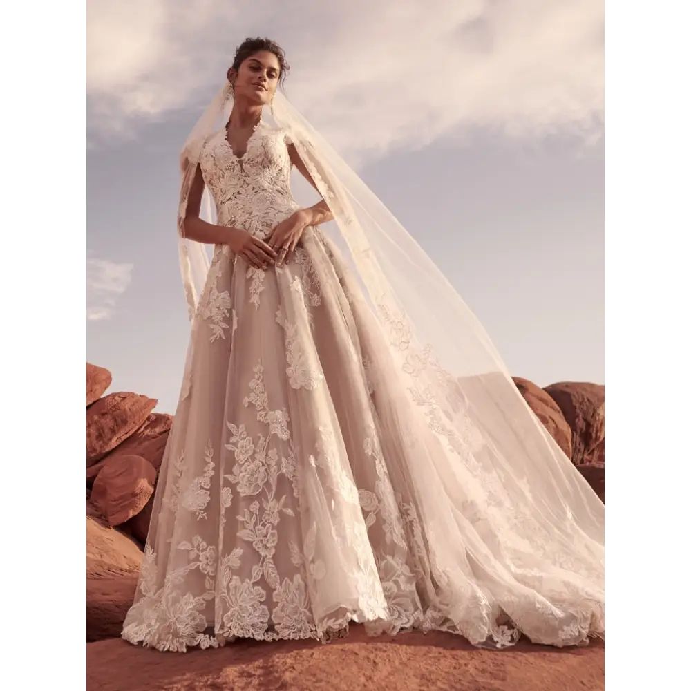 Sottero and Midgley Kingsley Veil - Elegant Wedding Veil with Lace Trim | Perfect for Bridal Accessories, Ceremonies & Photo Shoots