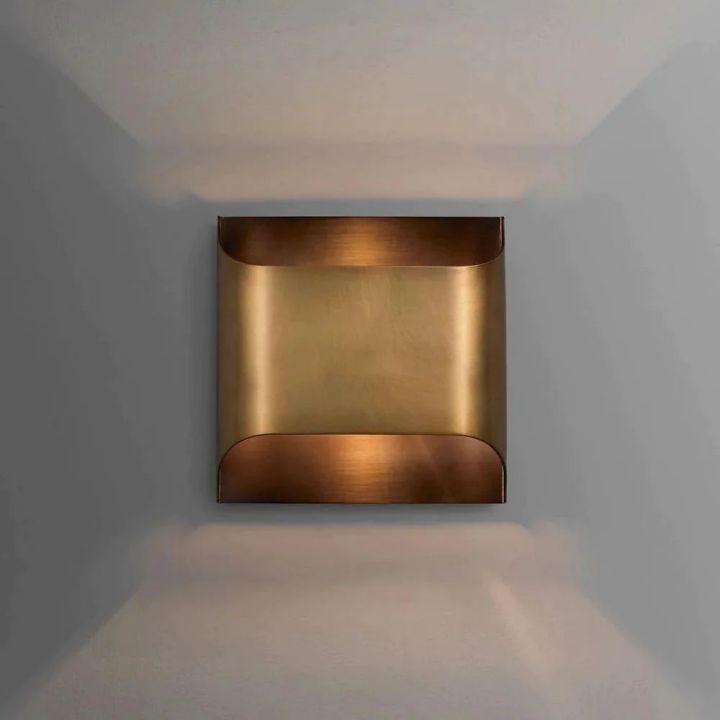 Dorothy Brass Wall Sconce - Vintage Industrial Lighting Fixture for Bedroom, Living Room & Hallway Decor | Dimmable Edison Bulb Compatible