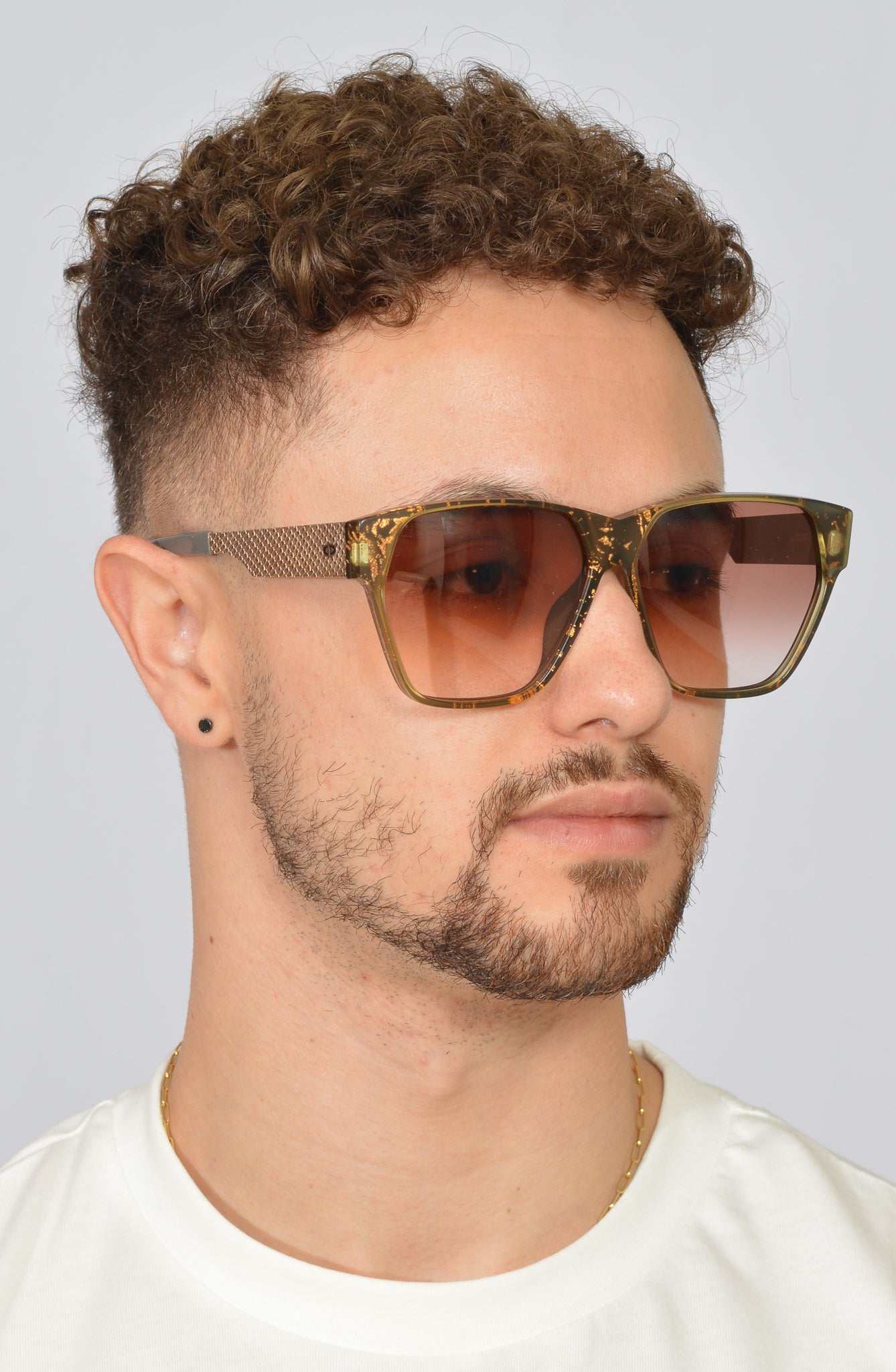 Christian Dior 2565 20 Sunglasses - Luxury Designer Shades for Women & Men | Perfect for Outdoor Activities, Beach & Fashion Accessories