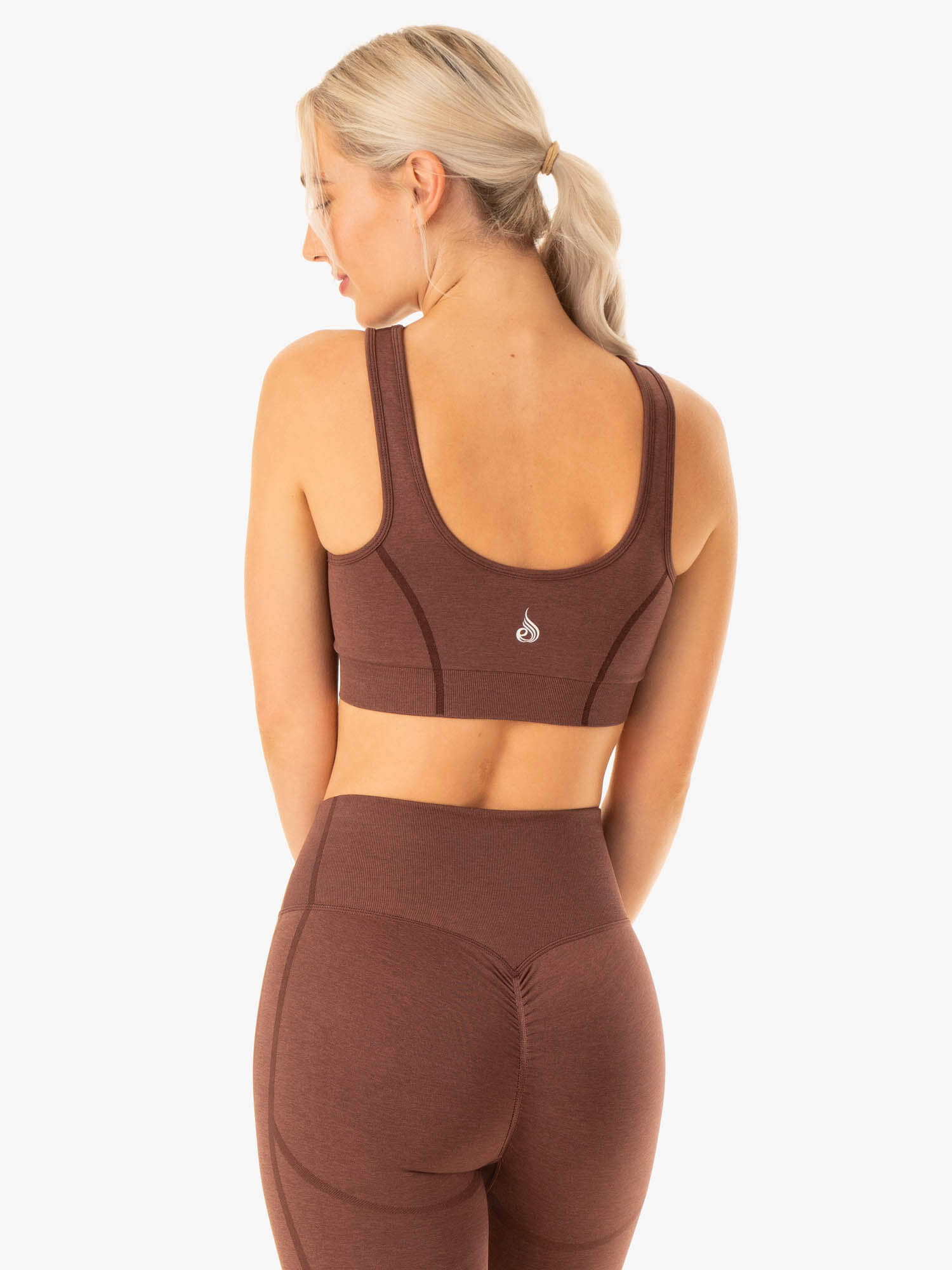 High Support Seamless Sports Bra for Women - Comfortable Workout Top for Running, Yoga & Gym - Chocolate Brown
