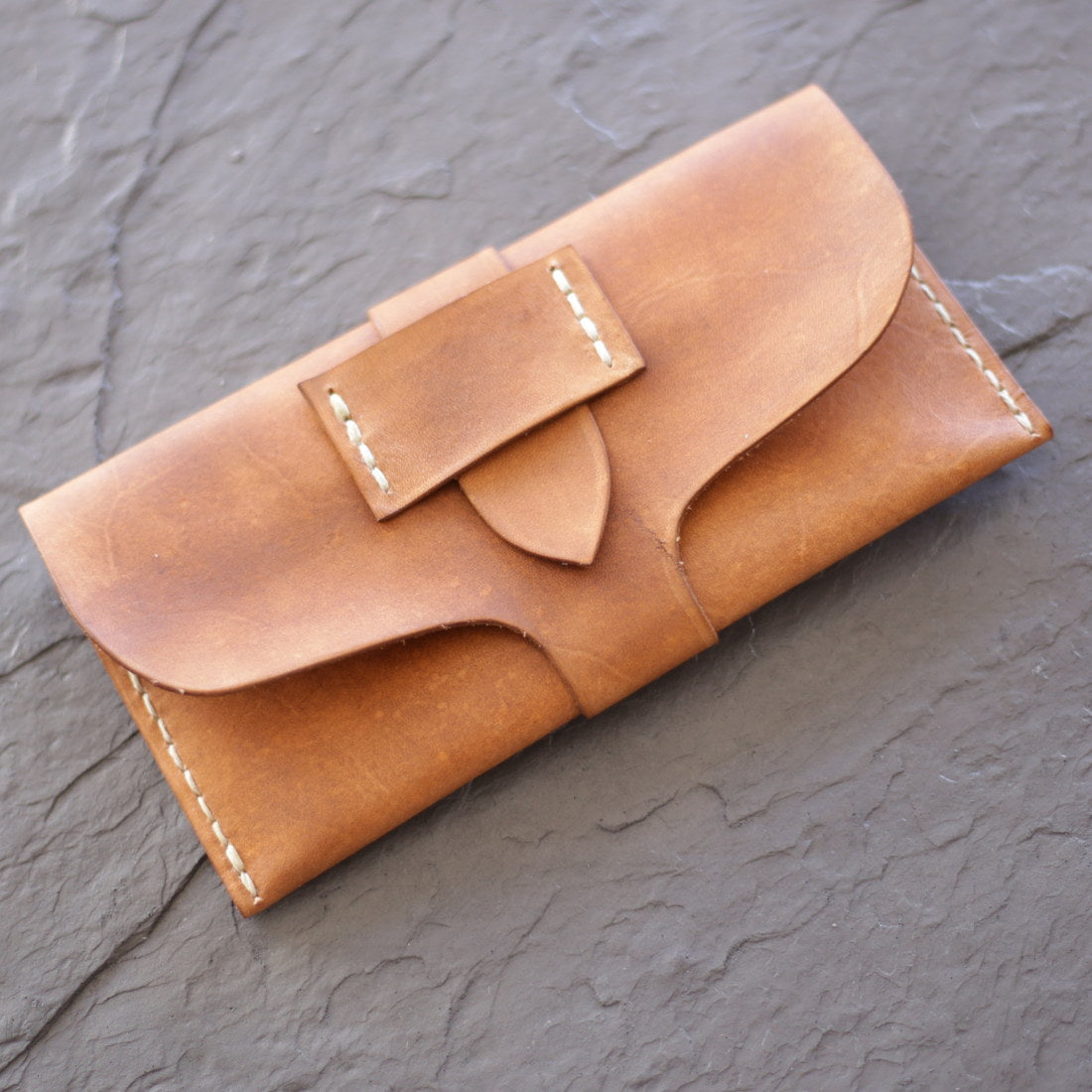Premium Genuine Leather Wallet for Men - RFID Blocking, Slim Bifold Design - Perfect for Everyday Carry, Travel & Business Use