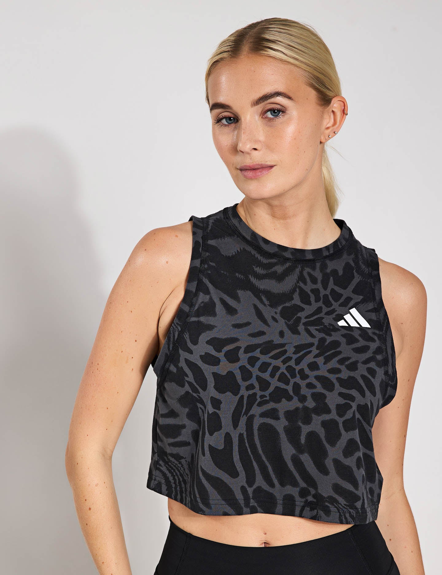 Train Essentials Allover Print Workout Tank Top for Women - Breathable Gym Shirt, Moisture Wicking Fitness Top - Perfect for Yoga, Running & Gym Training - Black