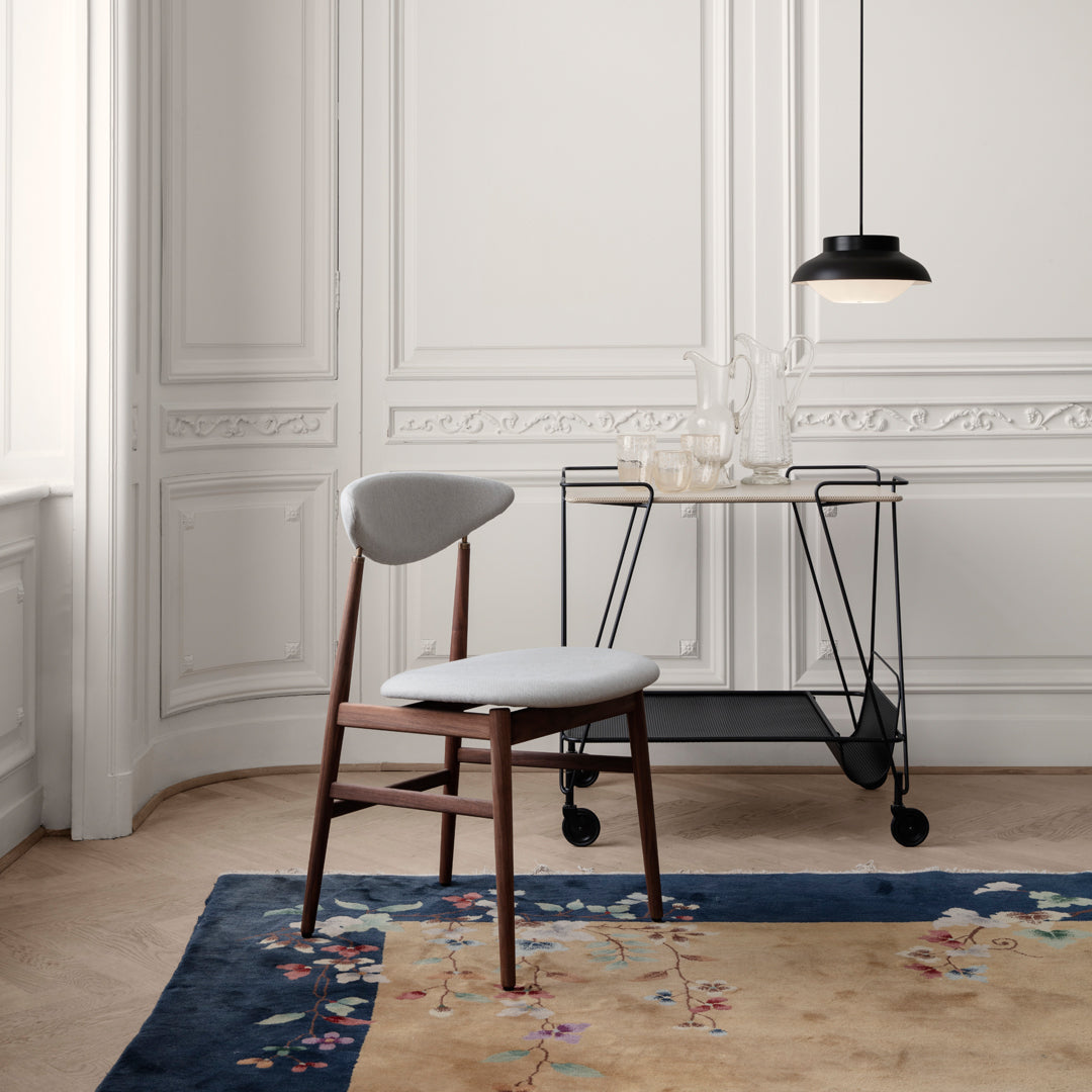 Elegant Modern Dining Chair - Sturdy Wooden Kitchen Chair with Cushion - Perfect for Home, Restaurant & Office Dining - Comfortable & Stylish Seating Solution