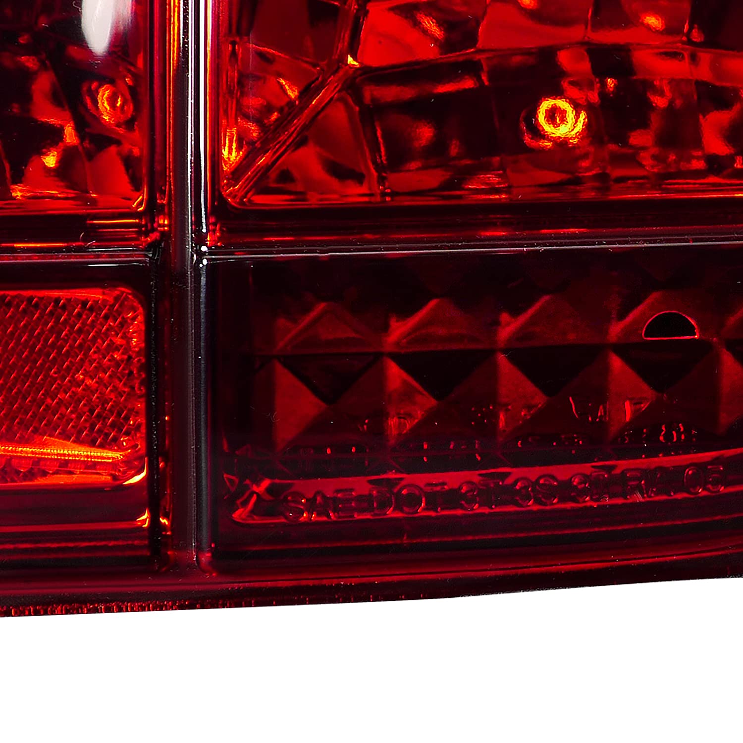 Spec-D Tuning Red Sequential LED Tail Lights for 2005-2009 Ford Mustang - Left & Right Pair Assembly - Upgrade Your Mustang's Rear Style for Night Driving & Car Shows