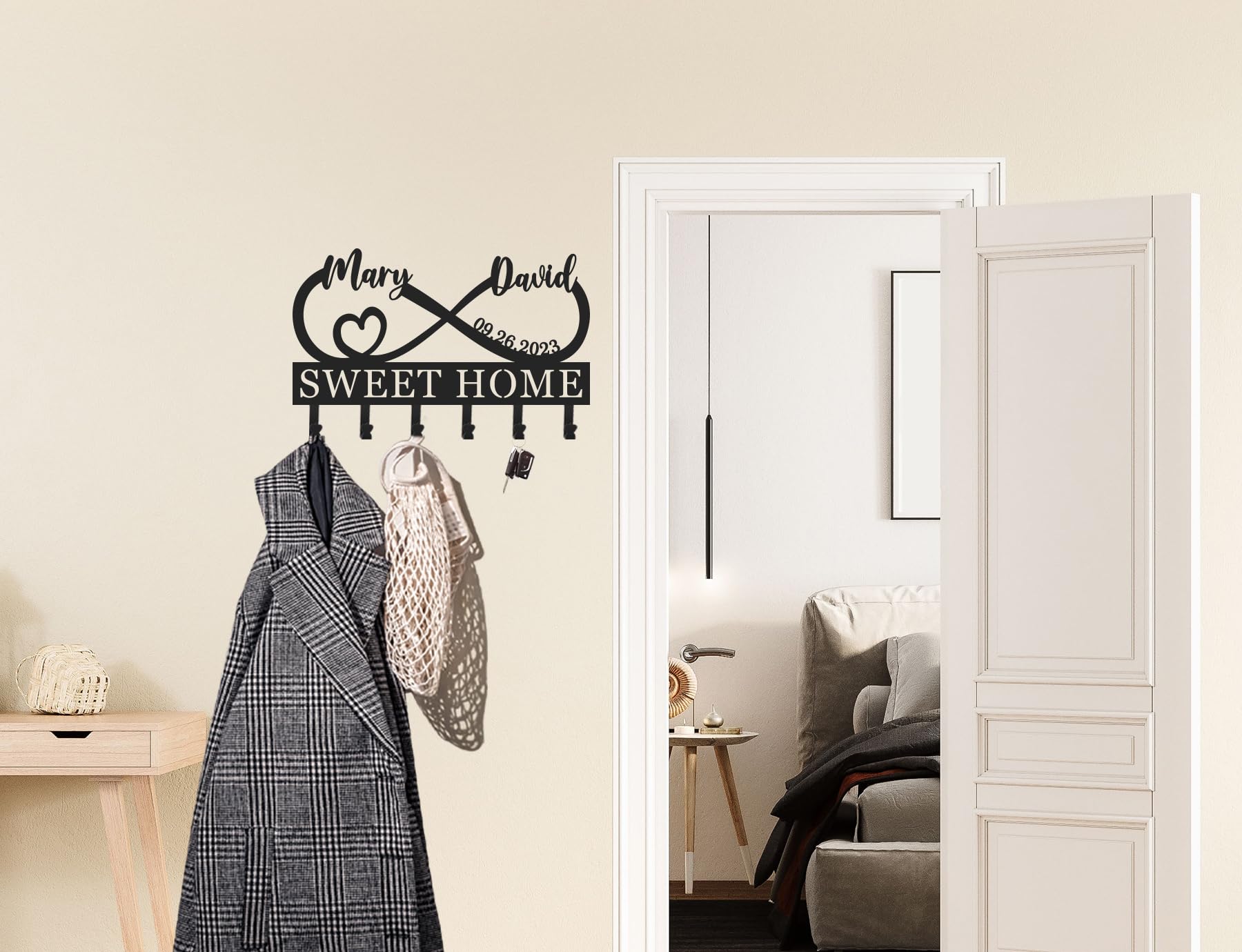 Personalized Metal Infinity Heart Key Holder Wall Hooks - Custom Name Key Rack & Coat Hanger - Perfect for Entryway, Bedroom, or Office Organization - Great Housewarming & Wedding Gift Idea