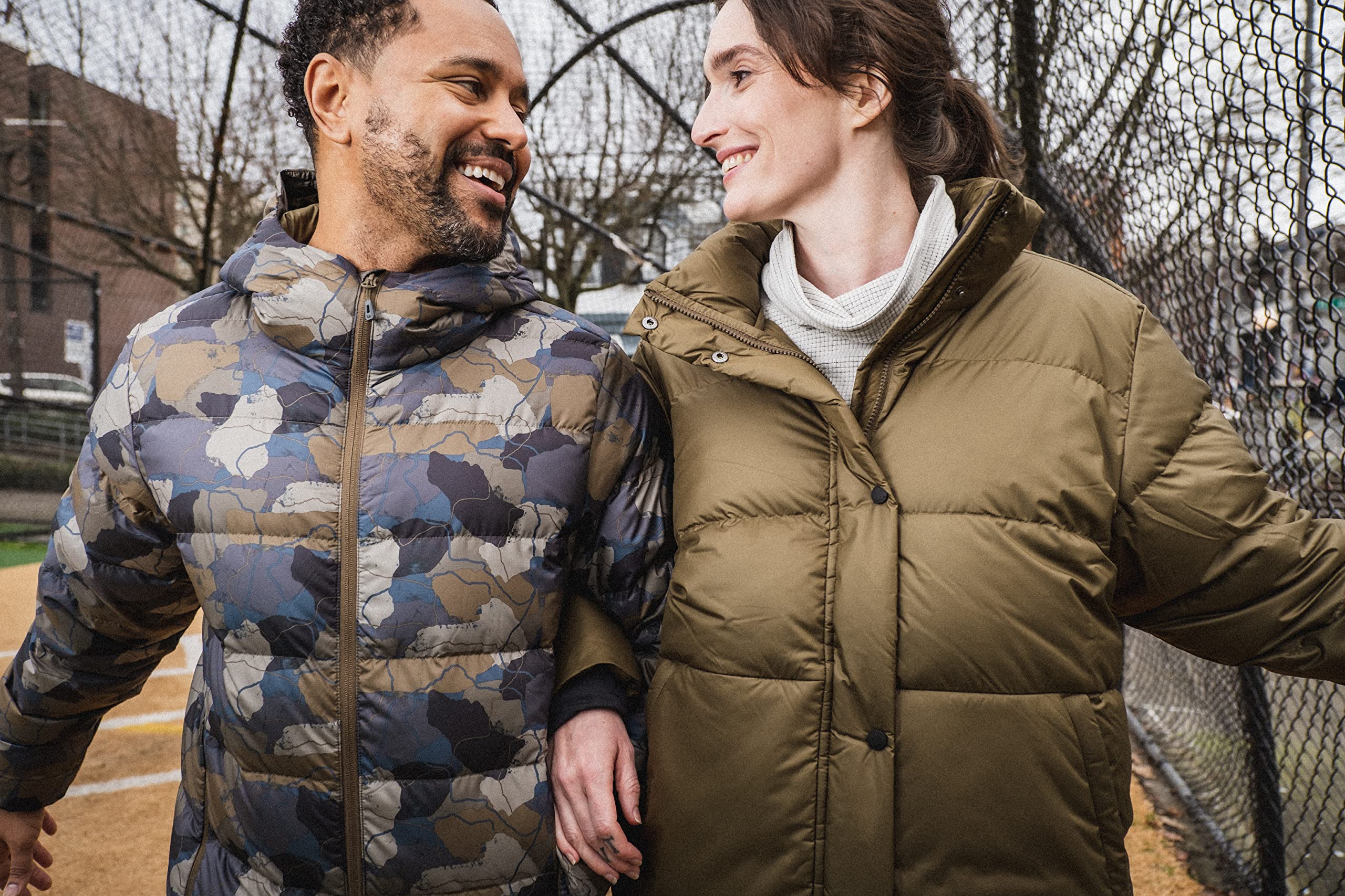 Outdoor Research Men's Coldfront Down Hoodie - Lightweight Insulated Winter Jacket for Hiking & Camping - Water-Resistant Down Parka for Cold Weather Adventures