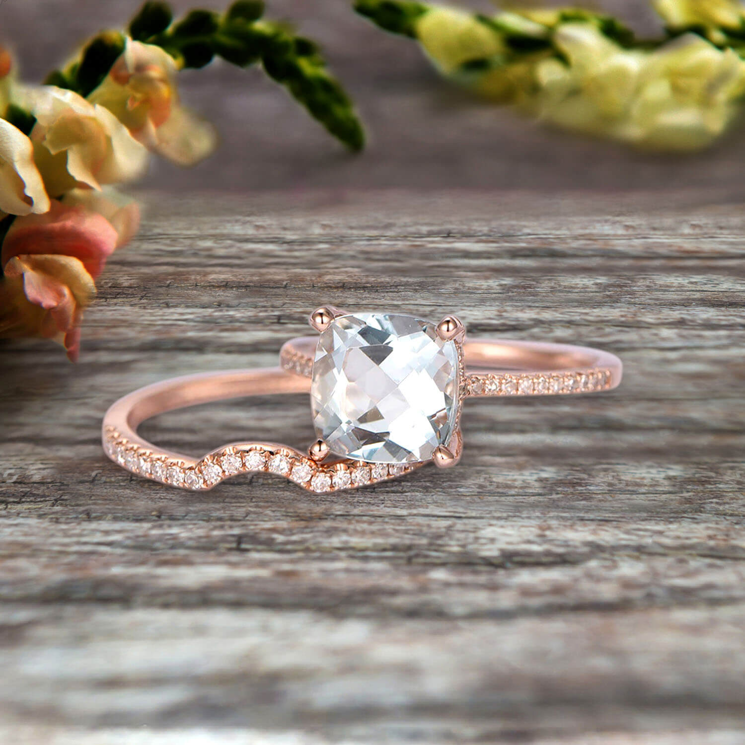 2Pcs Wedding Ring Set - 1.75 Carat Cushion Cut Aquamarine Engagement Ring & 10k Rose Gold Curved Wedding Band, Bridal Jewelry Set for Engagement, Proposal, Anniversary Gift, Perfect for Romantic Occasions and Special Moments