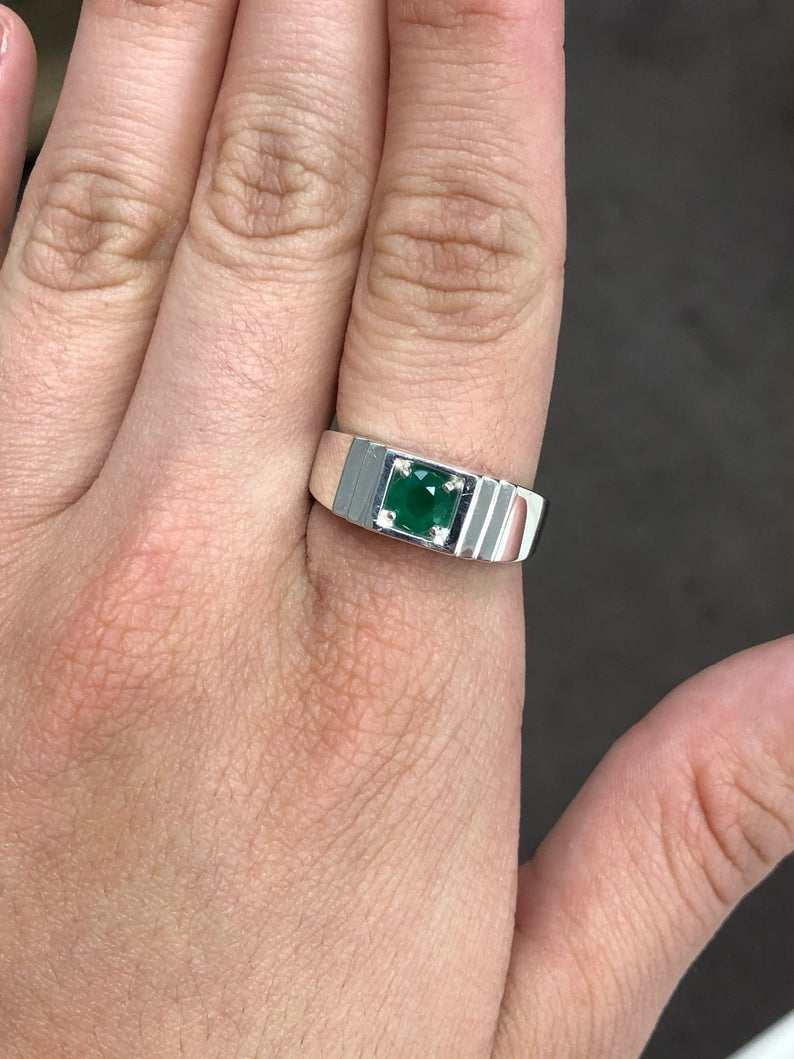 0.70 Carat Round Dark Green Emerald Signet Men's Ring - Sterling Silver 925 - Elegant Jewelry Gift for Him, Wedding Band, Anniversary Present, Birthday Gift for Men