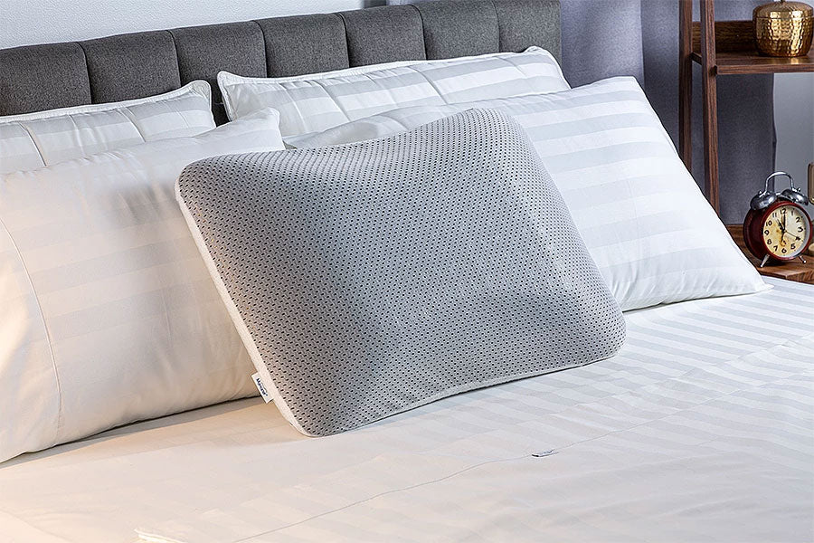Hydro Cool Comfort Pillow - Cooling Gel Memory Foam Pillow for Neck Pain Relief & Hot Sleepers - Perfect for Side, Back & Stomach Sleepers - Stay Cool All Night