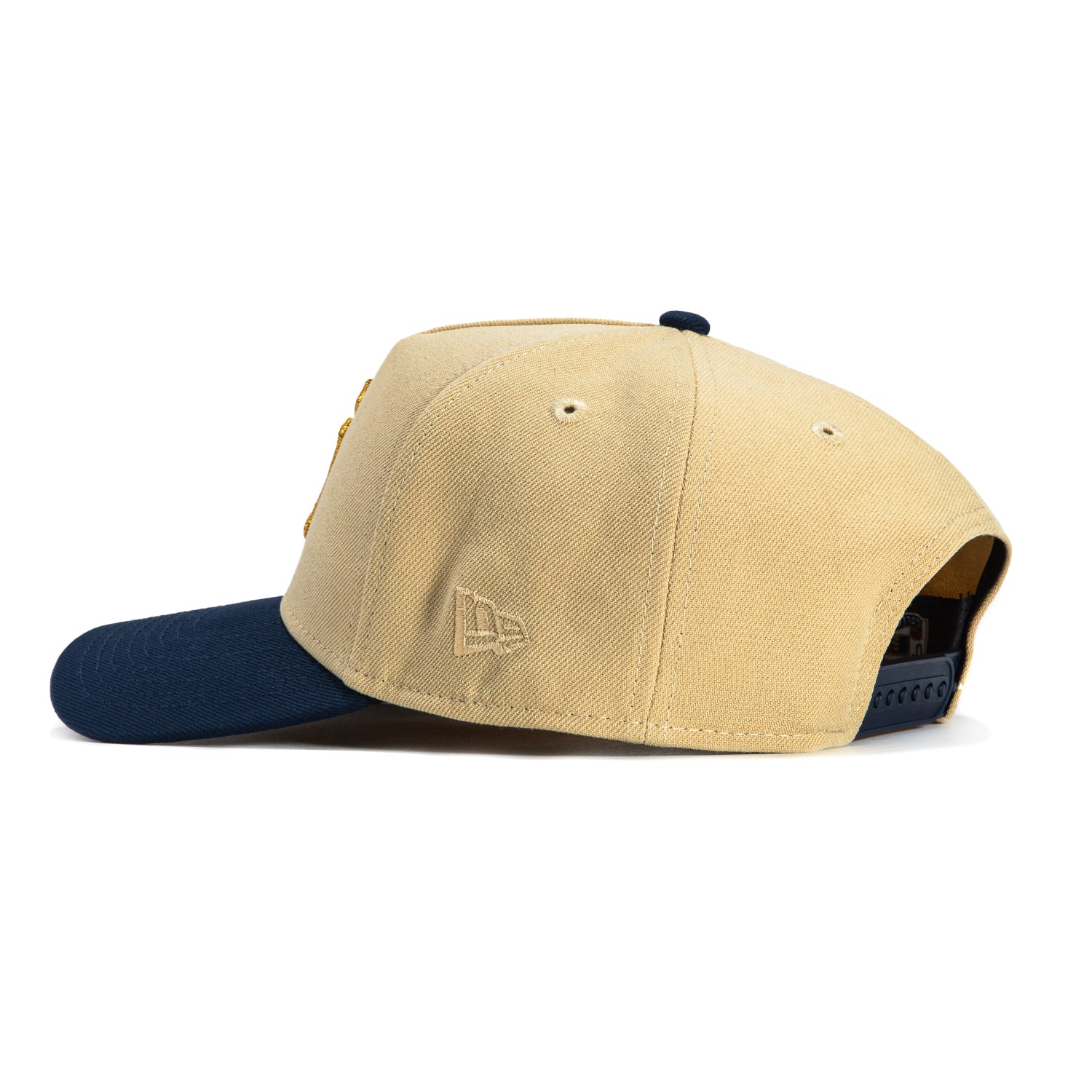 New Era 9Forty A-Frame New York Yankees 75th Anniversary Snapback Hat with Stadium Patch - Tan, Navy, Metallic Gold | Baseball Cap for Fans, Sports Events & Streetwear Fashion