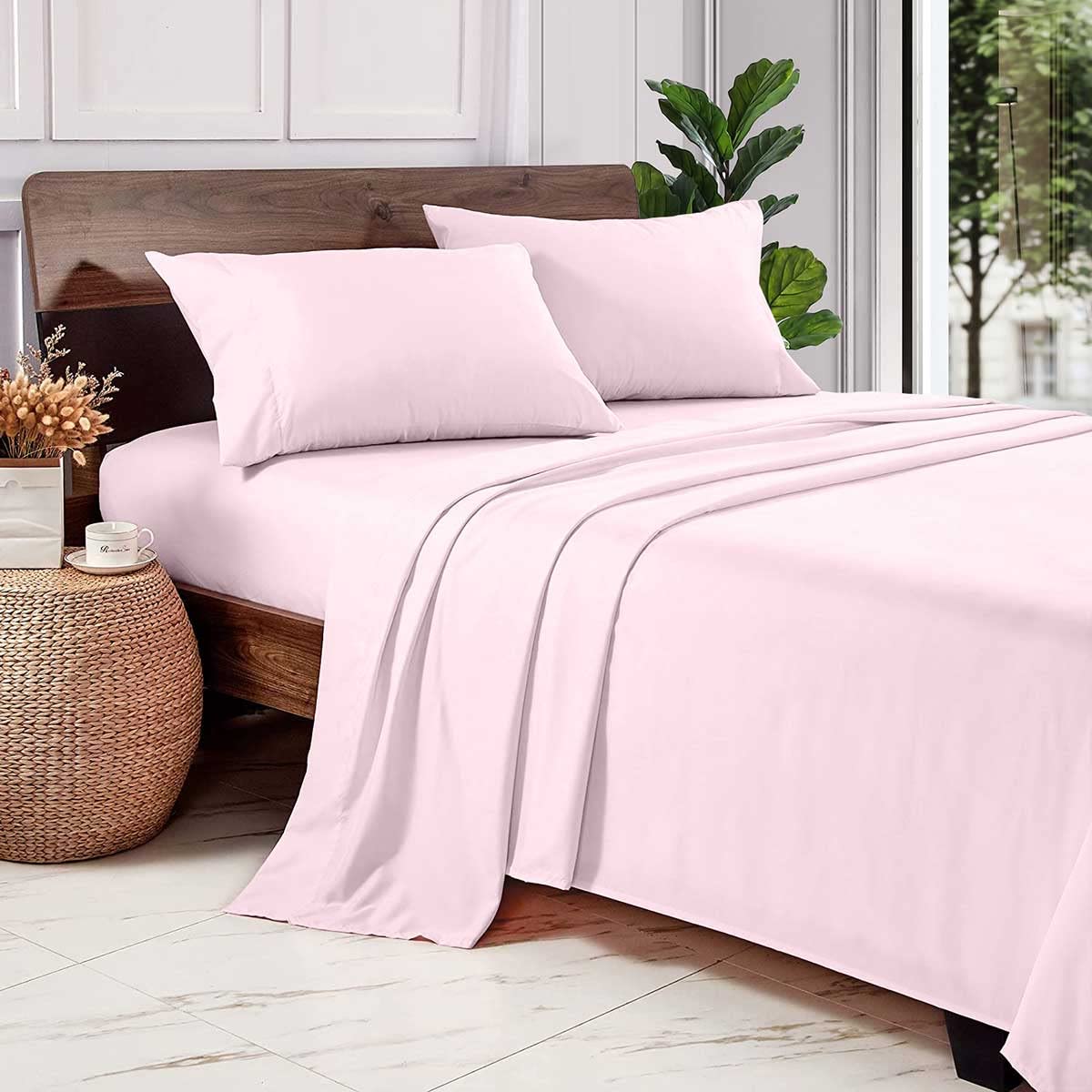 Luxury 100% Egyptian Cotton 600 Thread Count Sheet Set - Ultra Soft Sateen Weave 4 Piece Bedding Set (1 Fitted Sheet, 1 Flat Sheet, 2 Pillowcases) with 15