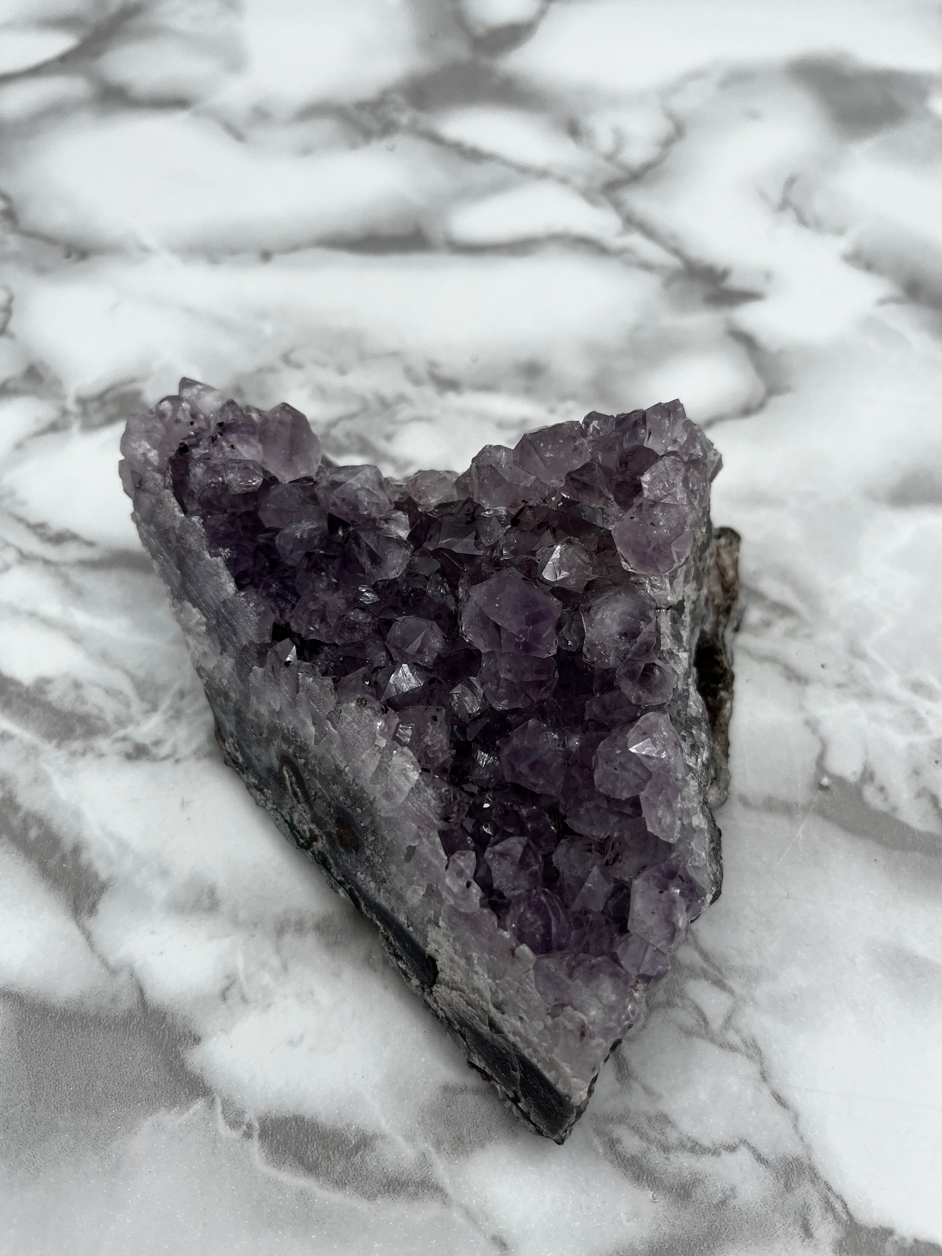 Natural Amethyst Cluster Specimen - Raw Purple Crystal Healing Stone for Meditation, Home Decor & Spiritual Gifts