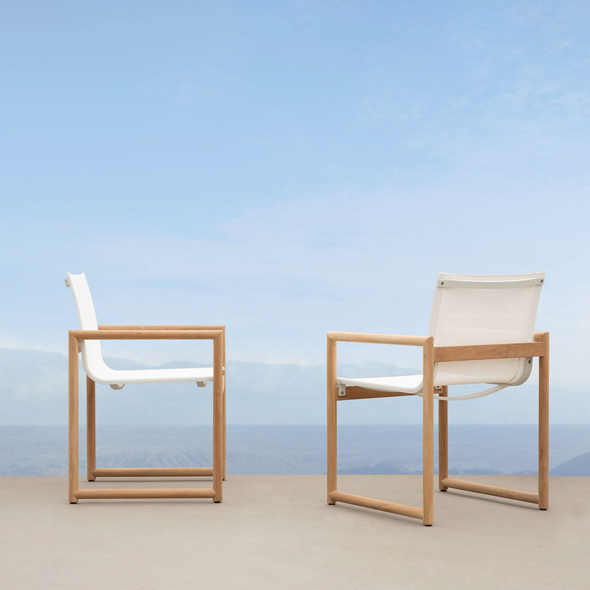 Premium Teak Dining Chair Breeze XL - Solid Wood Outdoor Patio Furniture for Garden, Poolside & Restaurant Use