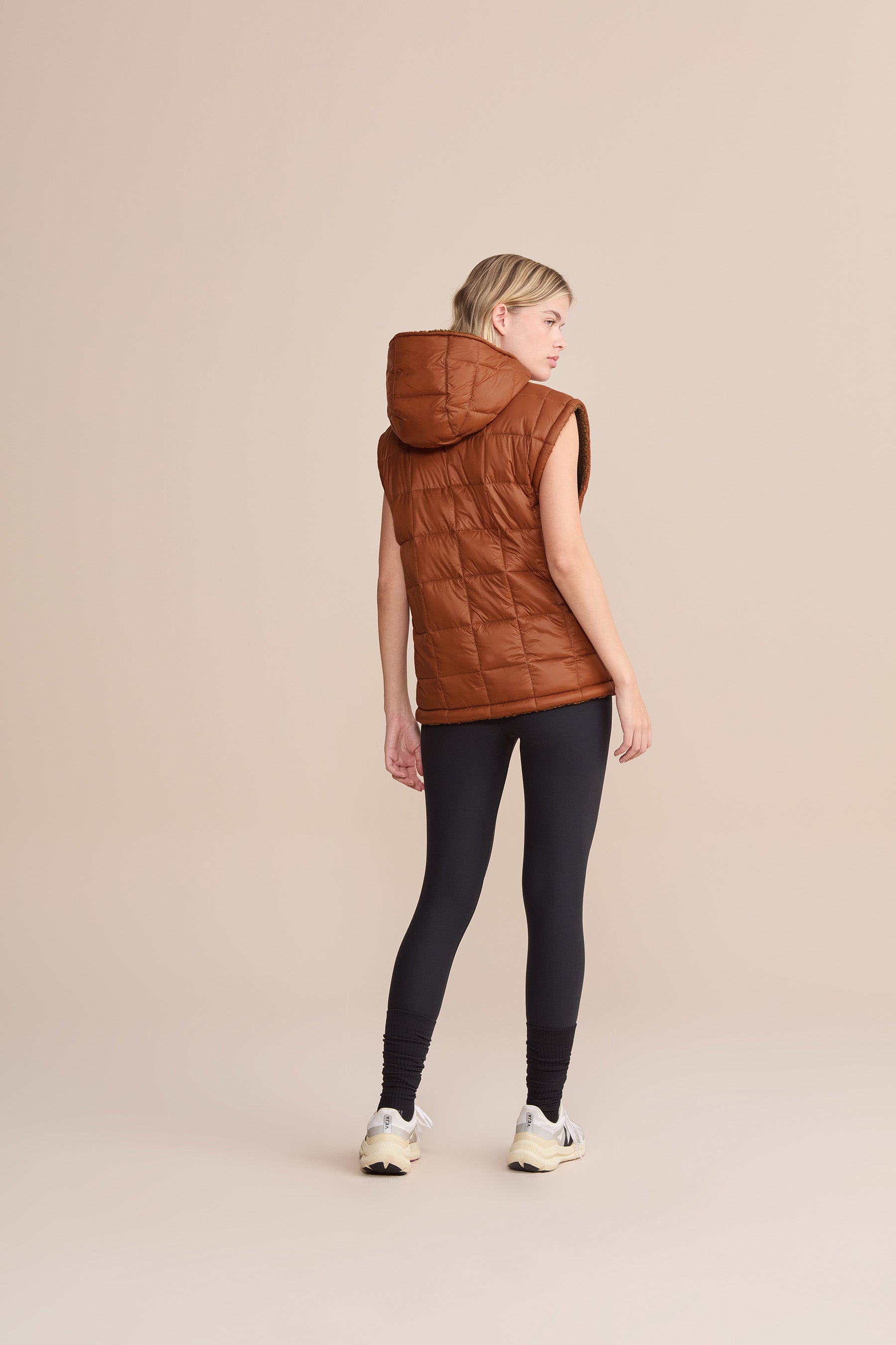 Reversible Teddy Snug Vest for Women - Soft Fleece Winter Warm Jacket - Cozy Outerwear for Casual Wear & Outdoor Activities