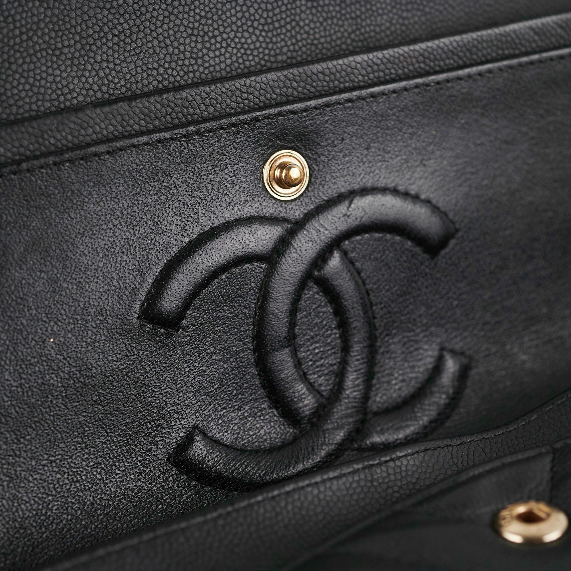 Chanel Chevron Classic Flap Bag Medium/Large Black Leather Handbag for Women - Perfect for Work, Evening Events & Luxury Fashion Accessories